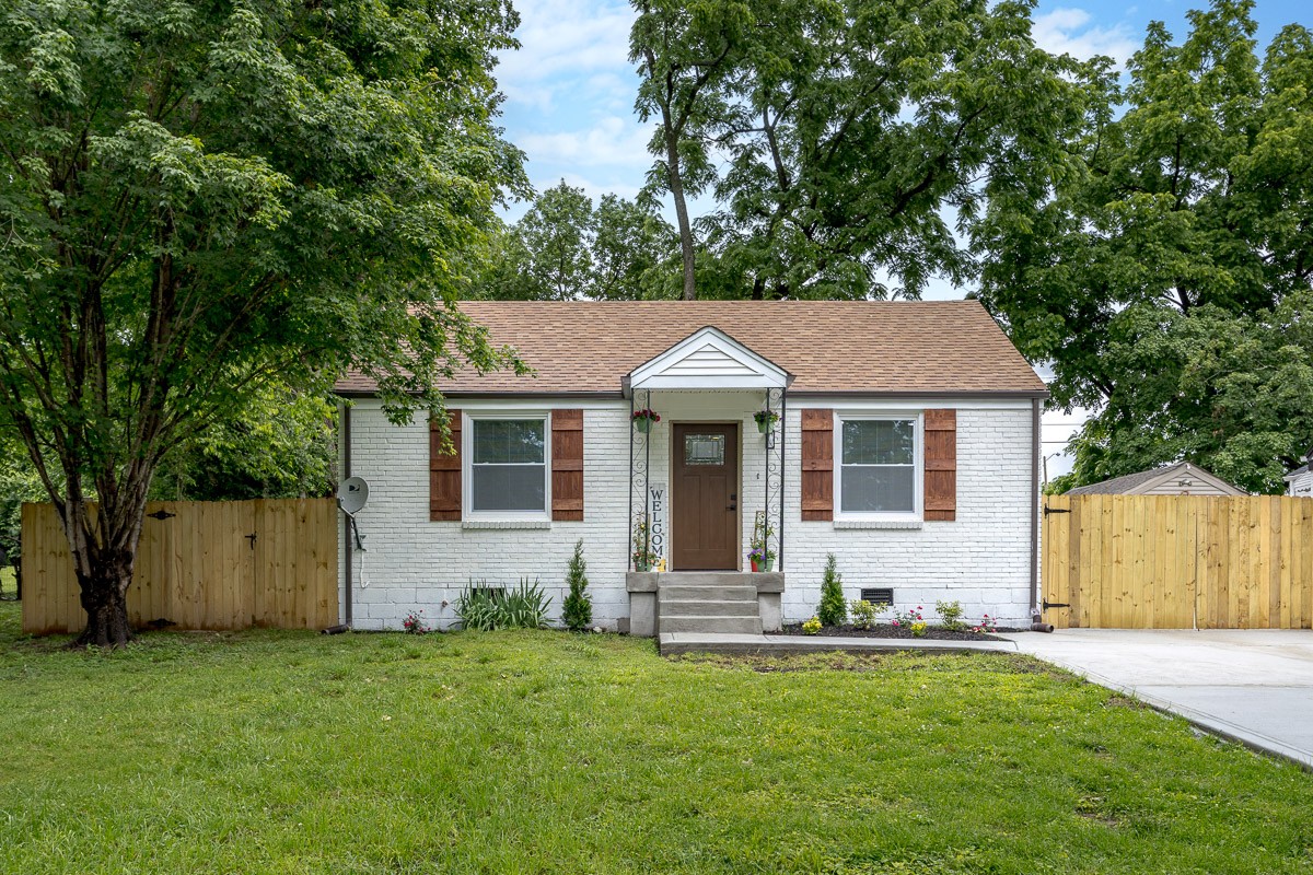 1332 Mercury Dr