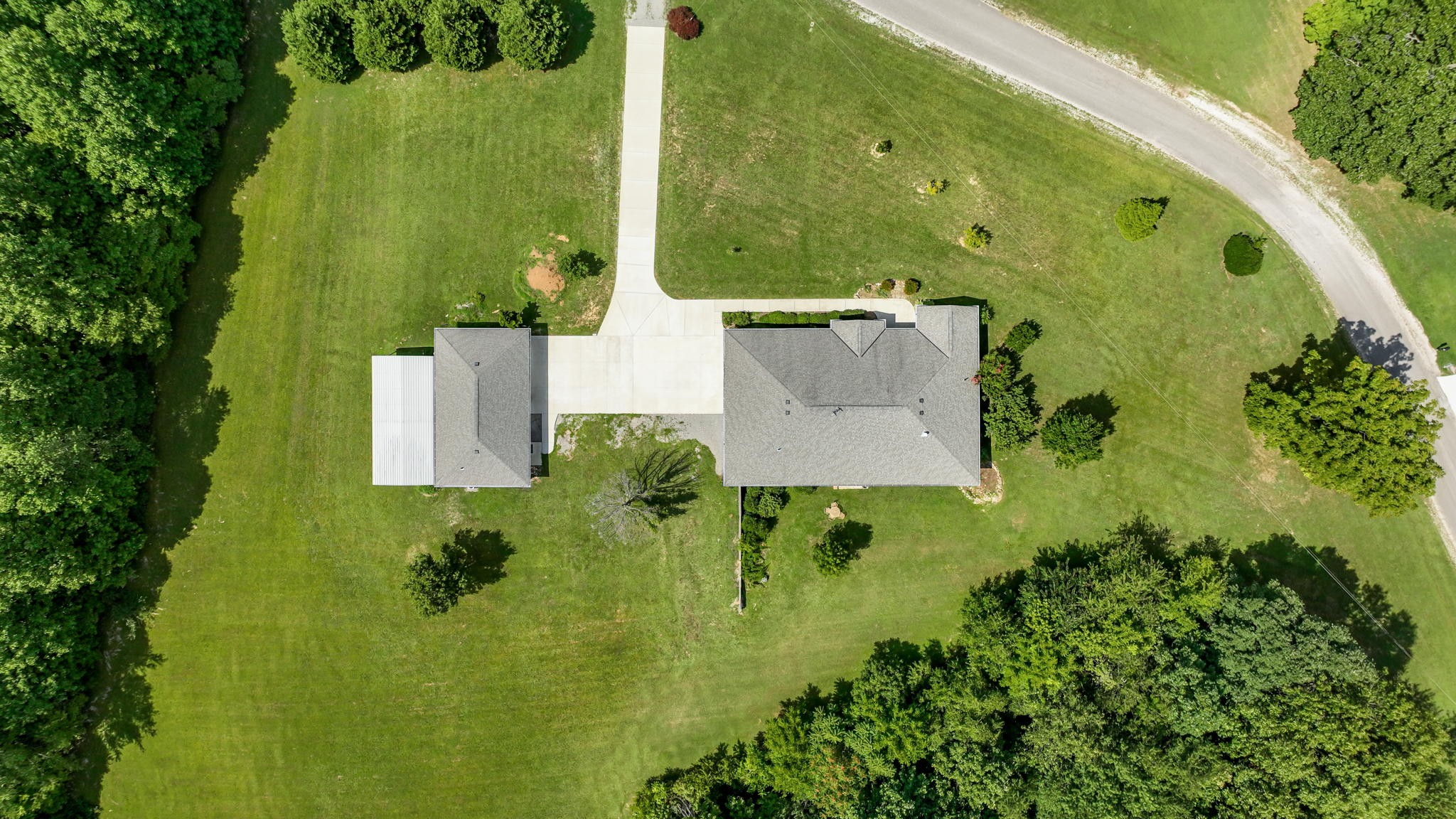 560 Lake Haven Dr