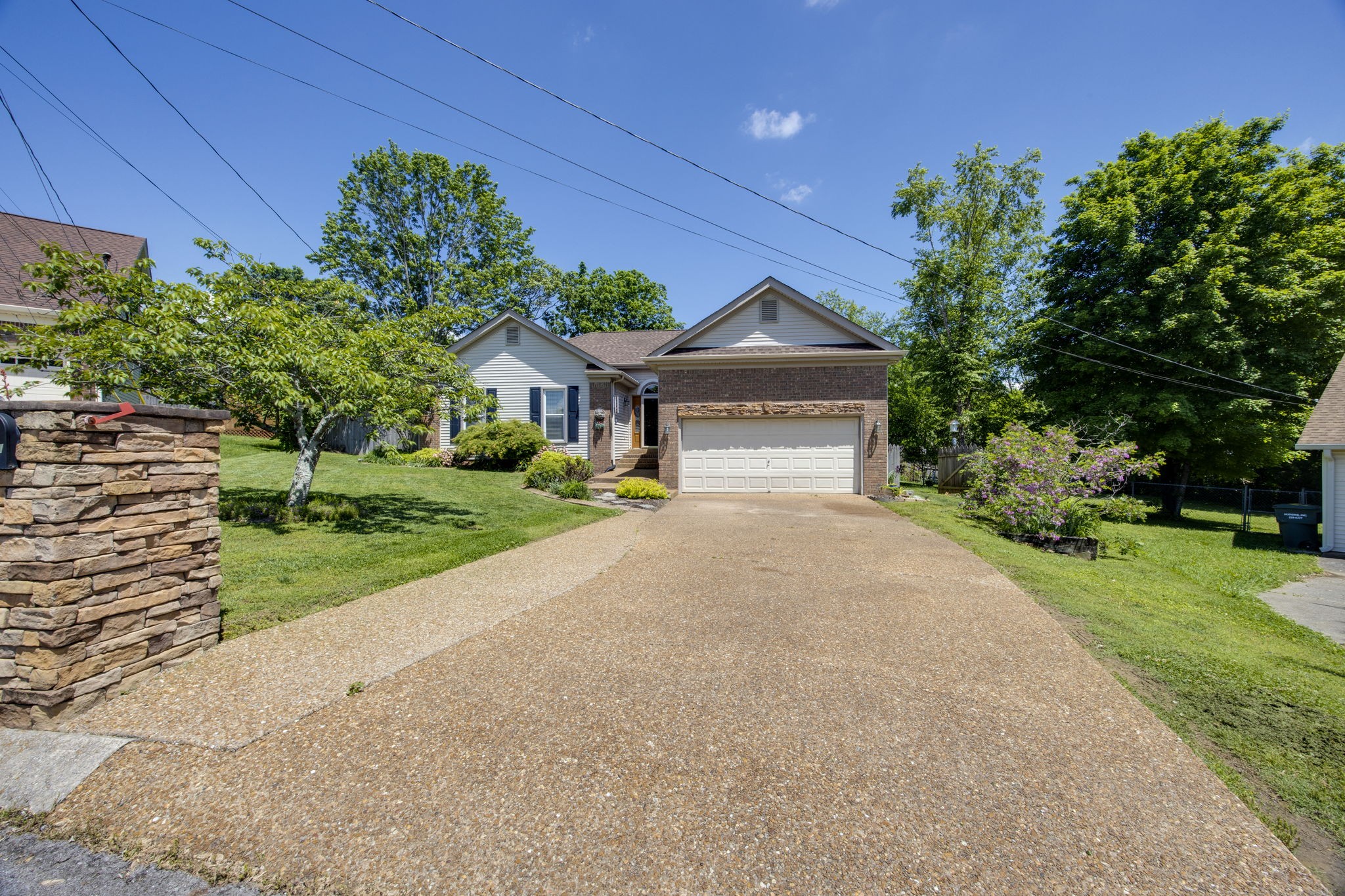 2004 Pinewood Ct