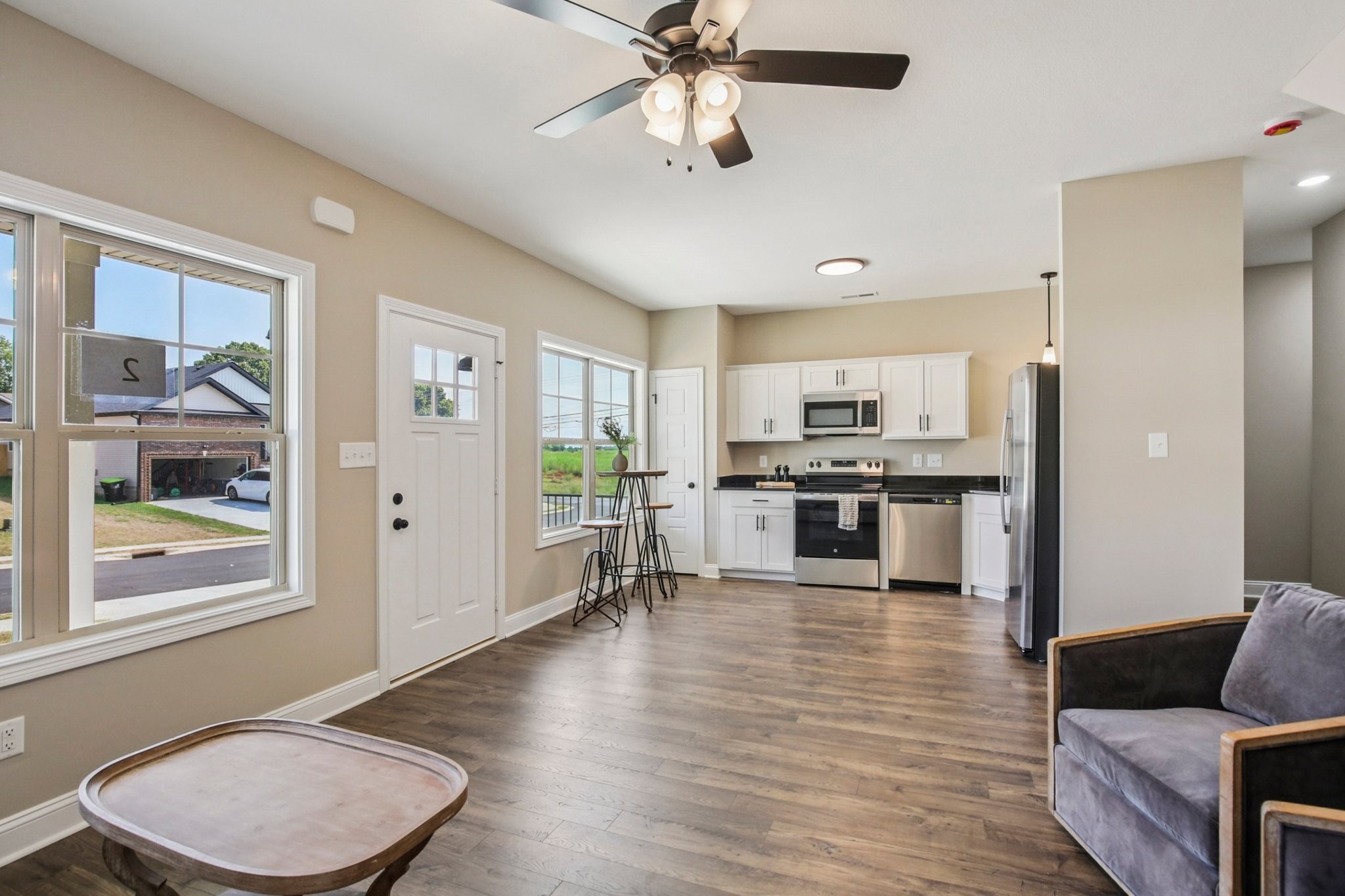 Clarksville, Tennessee 37042, United States, 3 Bedrooms Bedrooms, ,3 BathroomsBathrooms,Residential,Active,45868