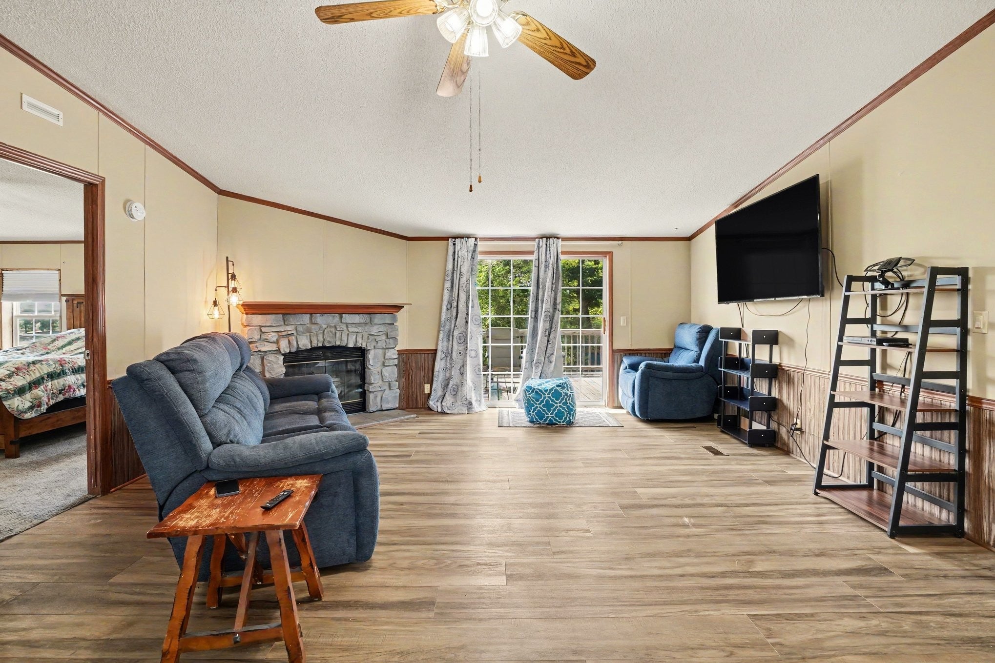 97 Claude Fox Rd