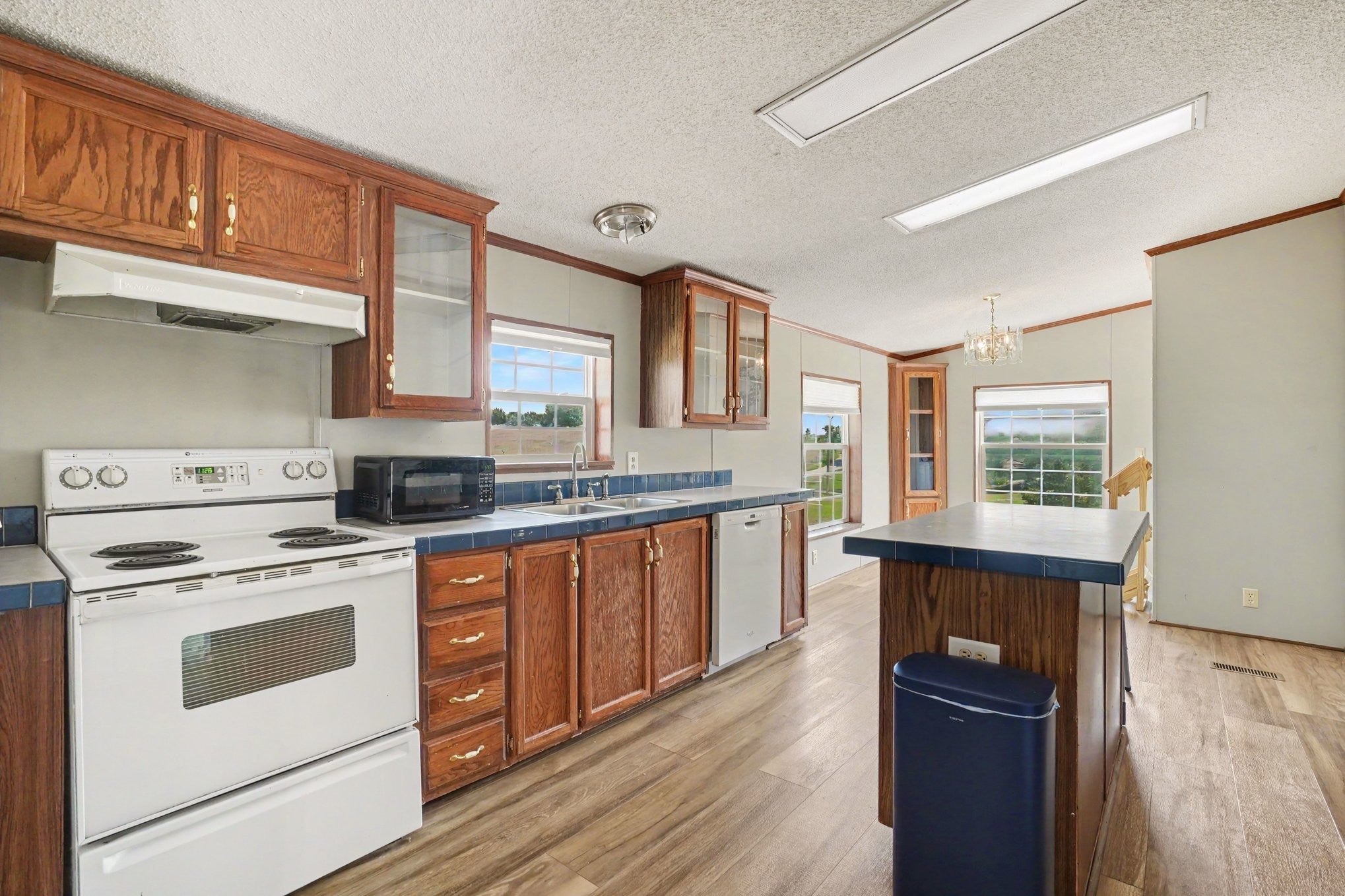 97 Claude Fox Rd
