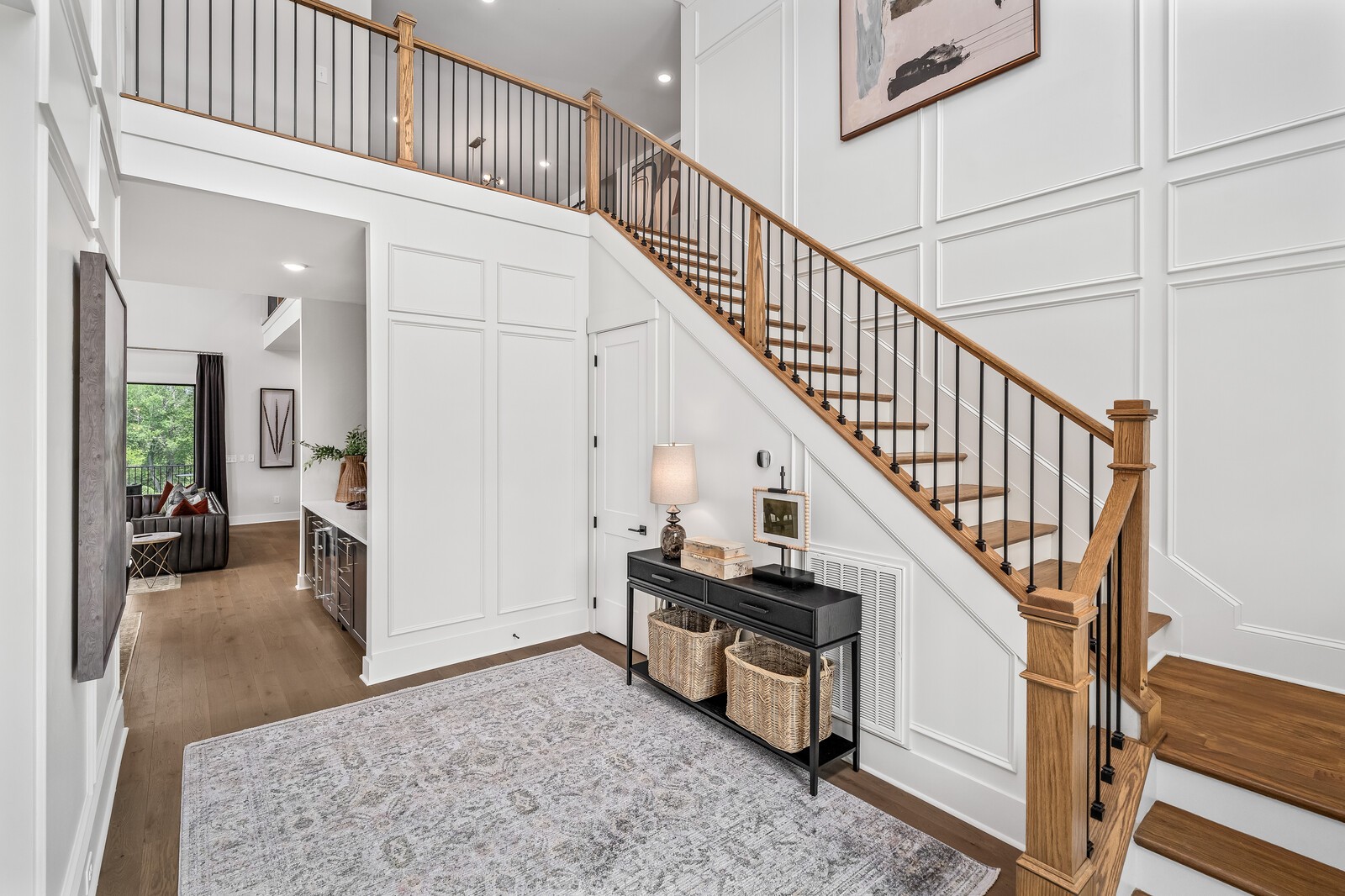 6005 Elliott Court