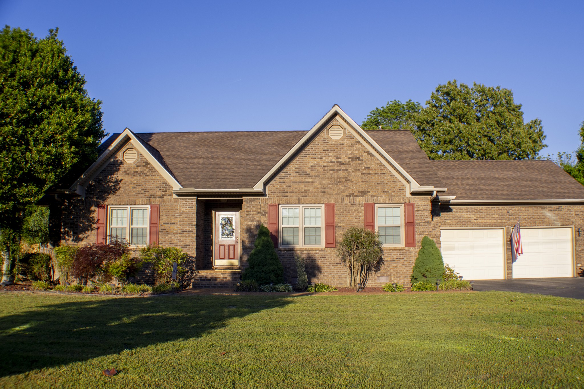300 Sycamore Ln