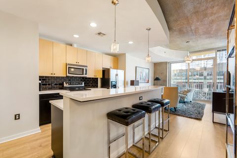 301 Demonbreun St 1902 Nashville TN 37201