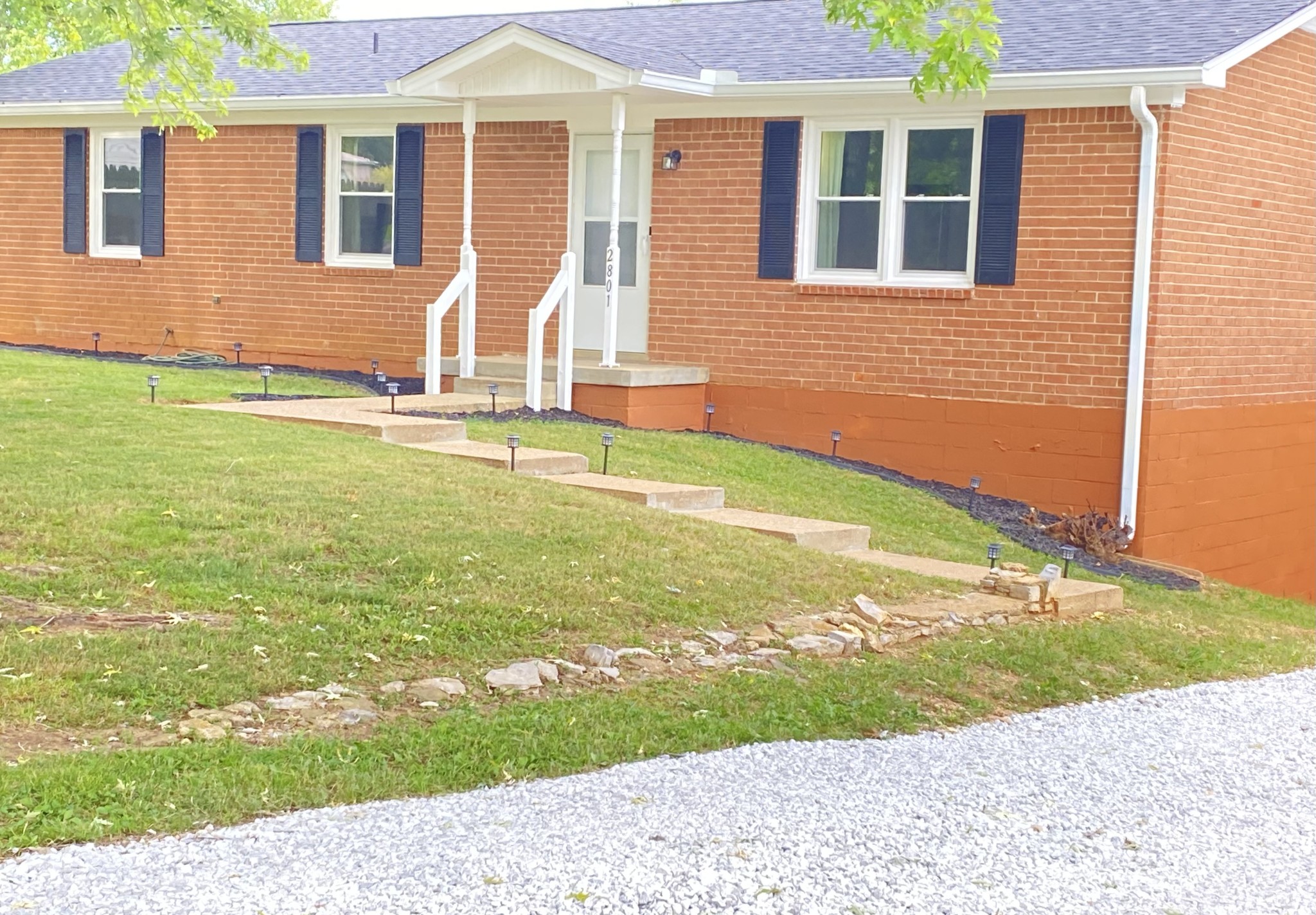 View Columbia, TN 38401 house