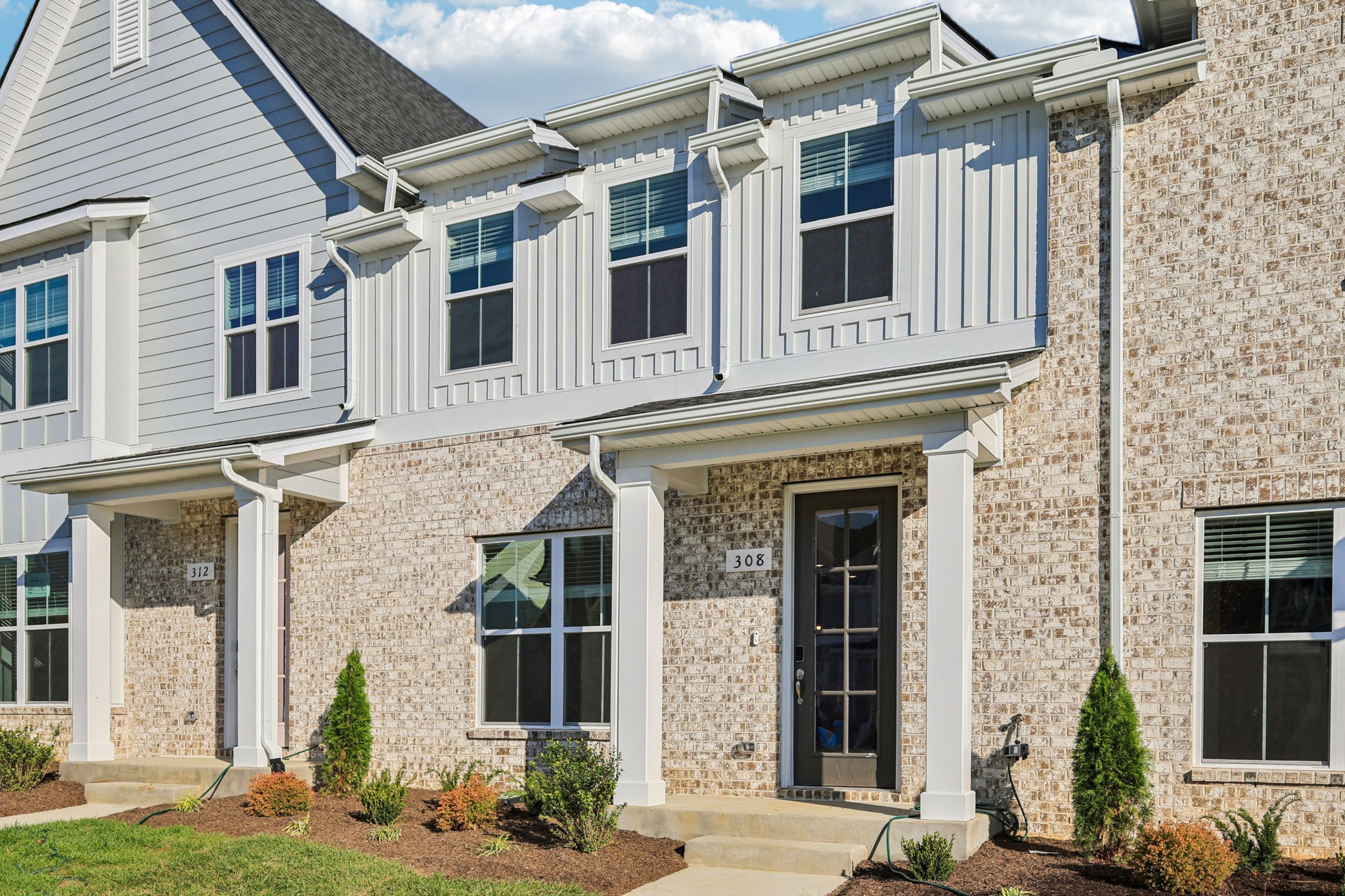 308 Greystone Lee Blvd