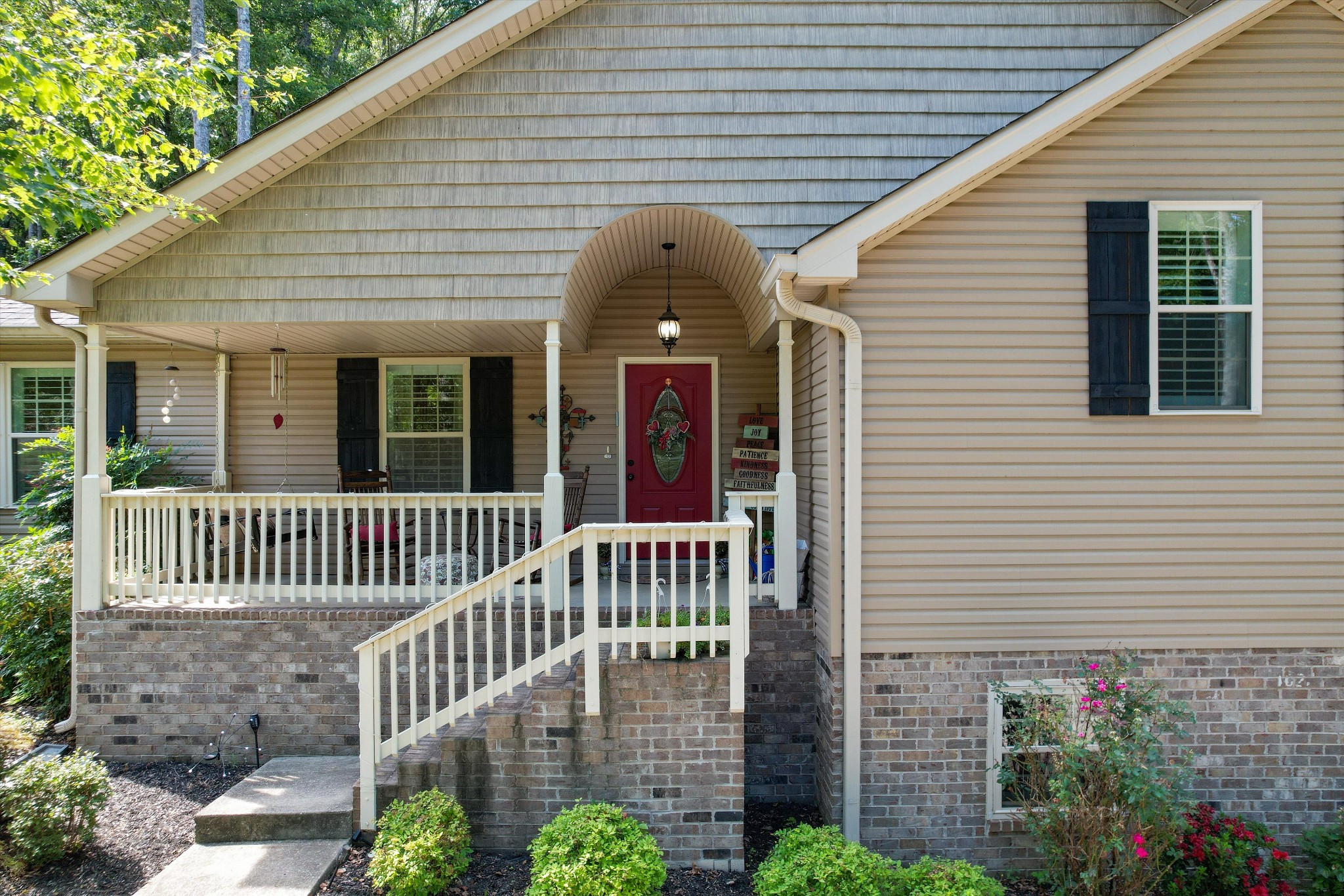1021 Goldfinch Trl
