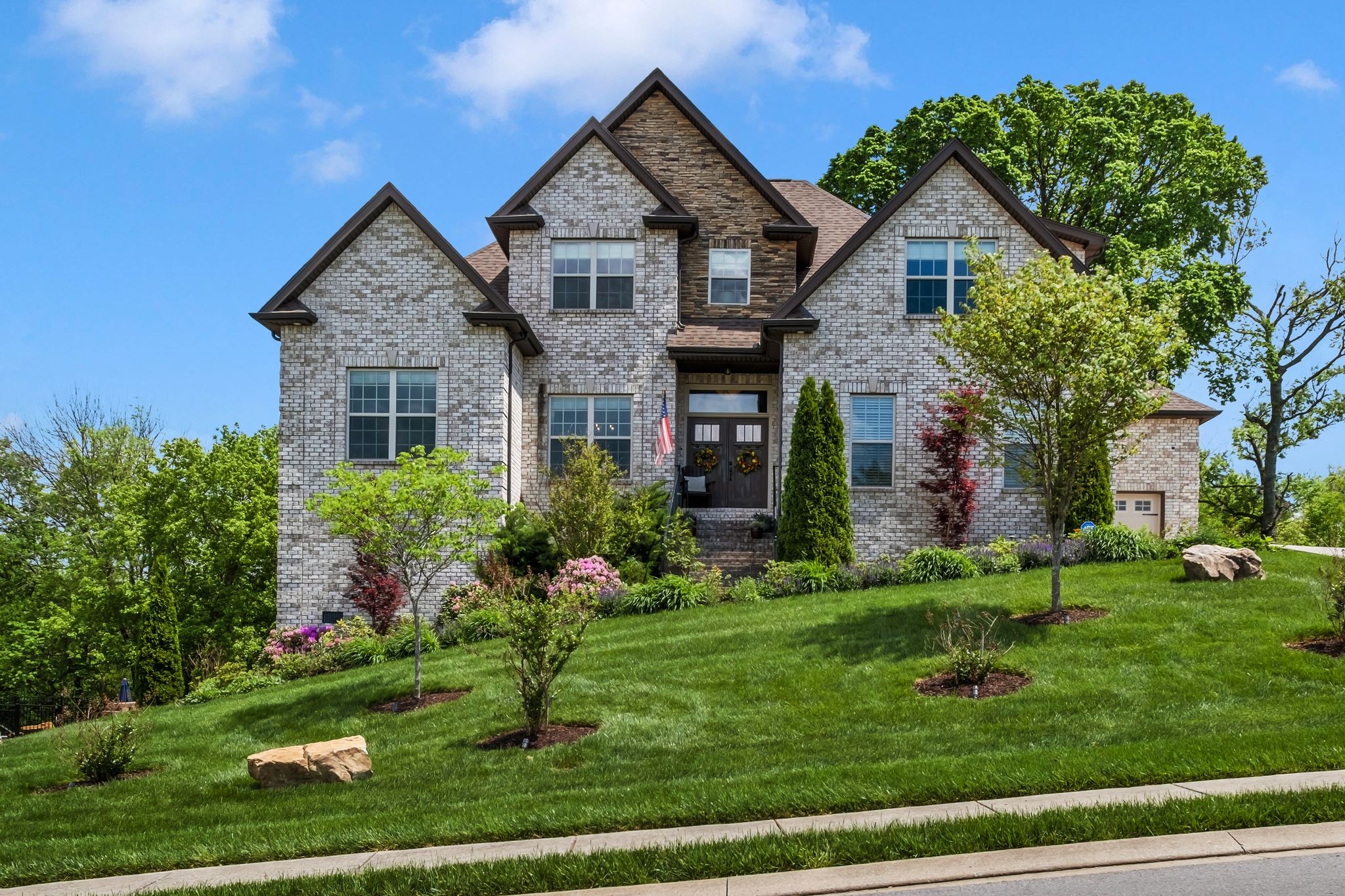 144 Dobson Knob Trl