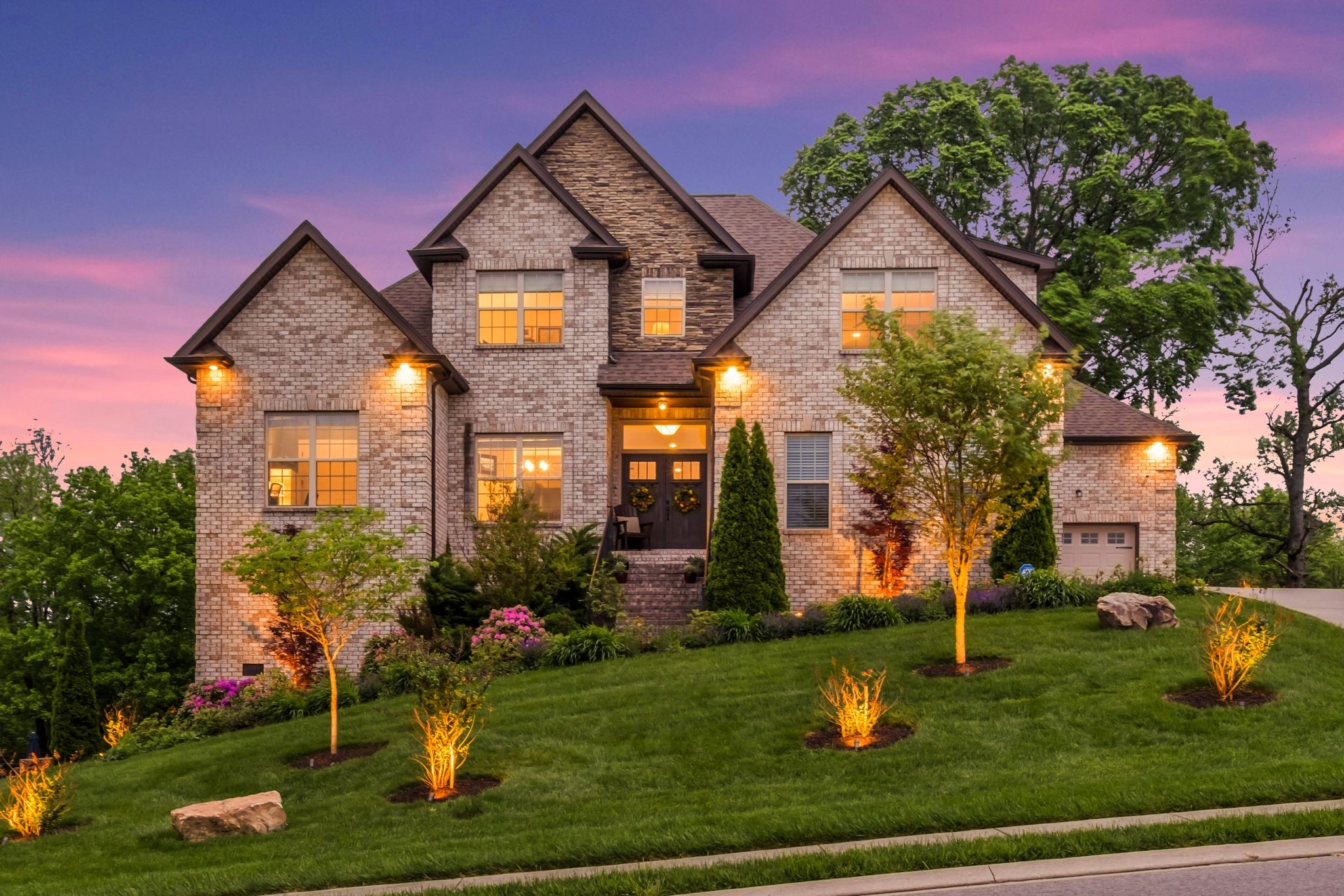 144 Dobson Knob Trl