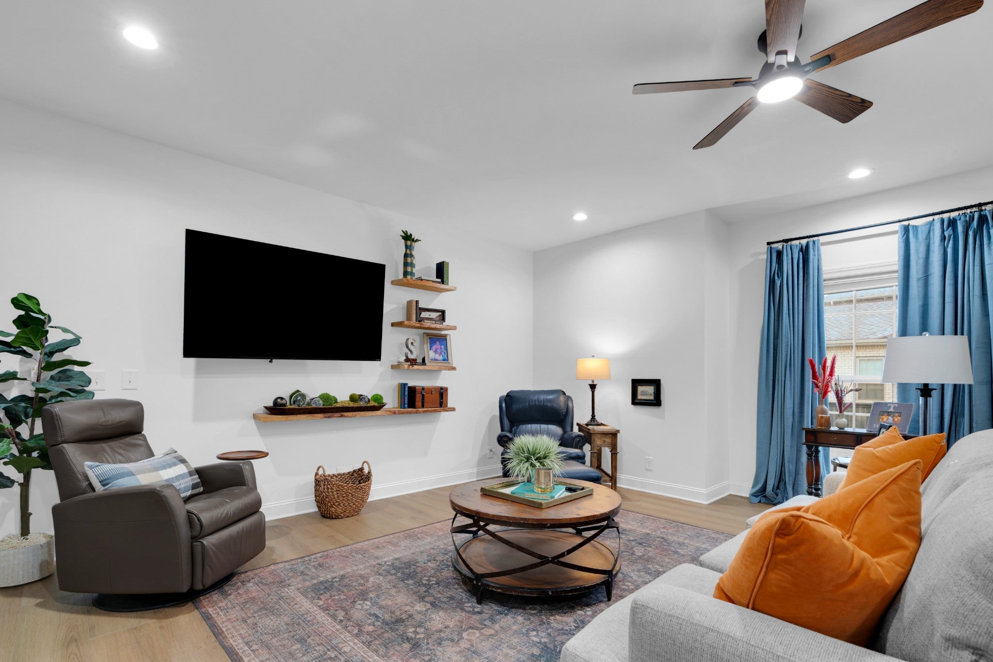 306 Celebration St