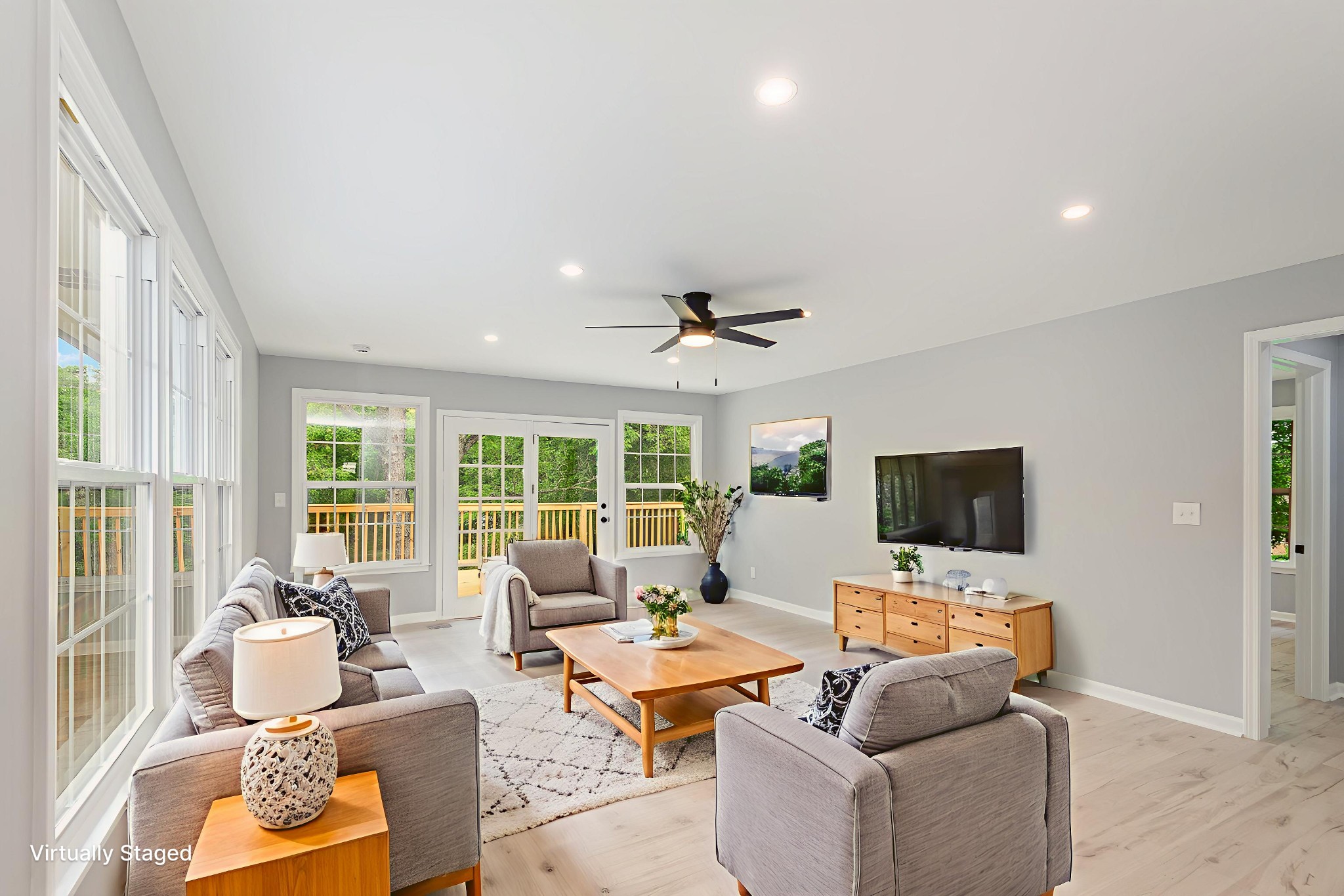 513 Vinson Dr