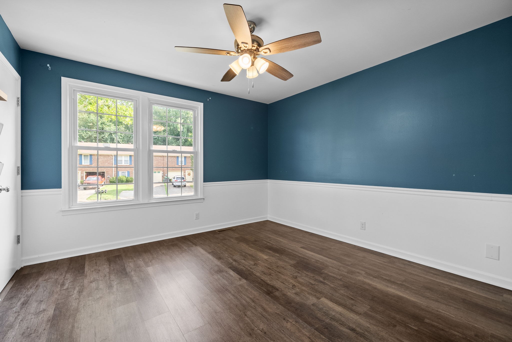 Clarksville, Tennessee 37043, United States, 3 Bedrooms Bedrooms, ,3 BathroomsBathrooms,Residential,Active,186957