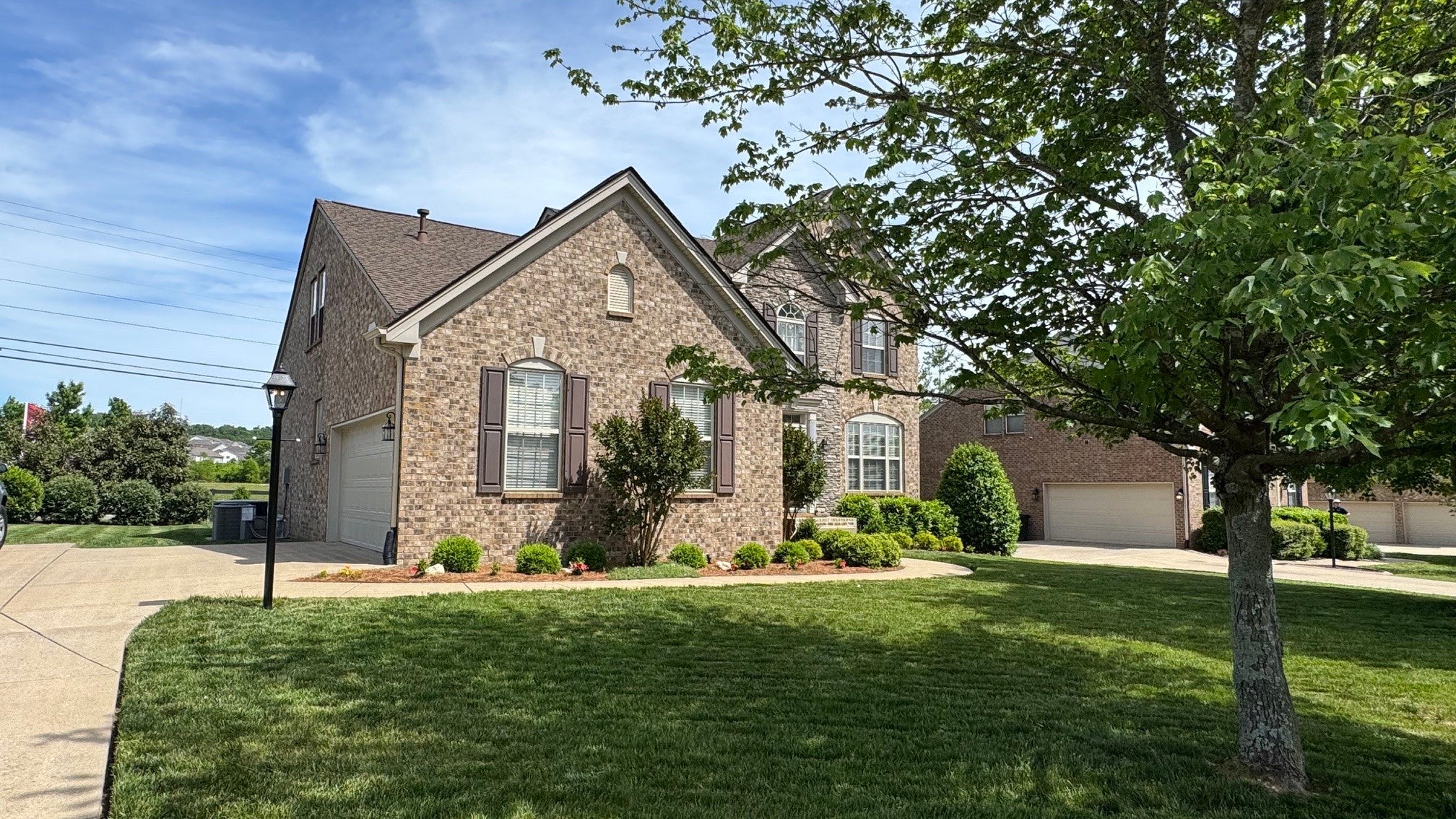 1023 Avery Trace Cir
