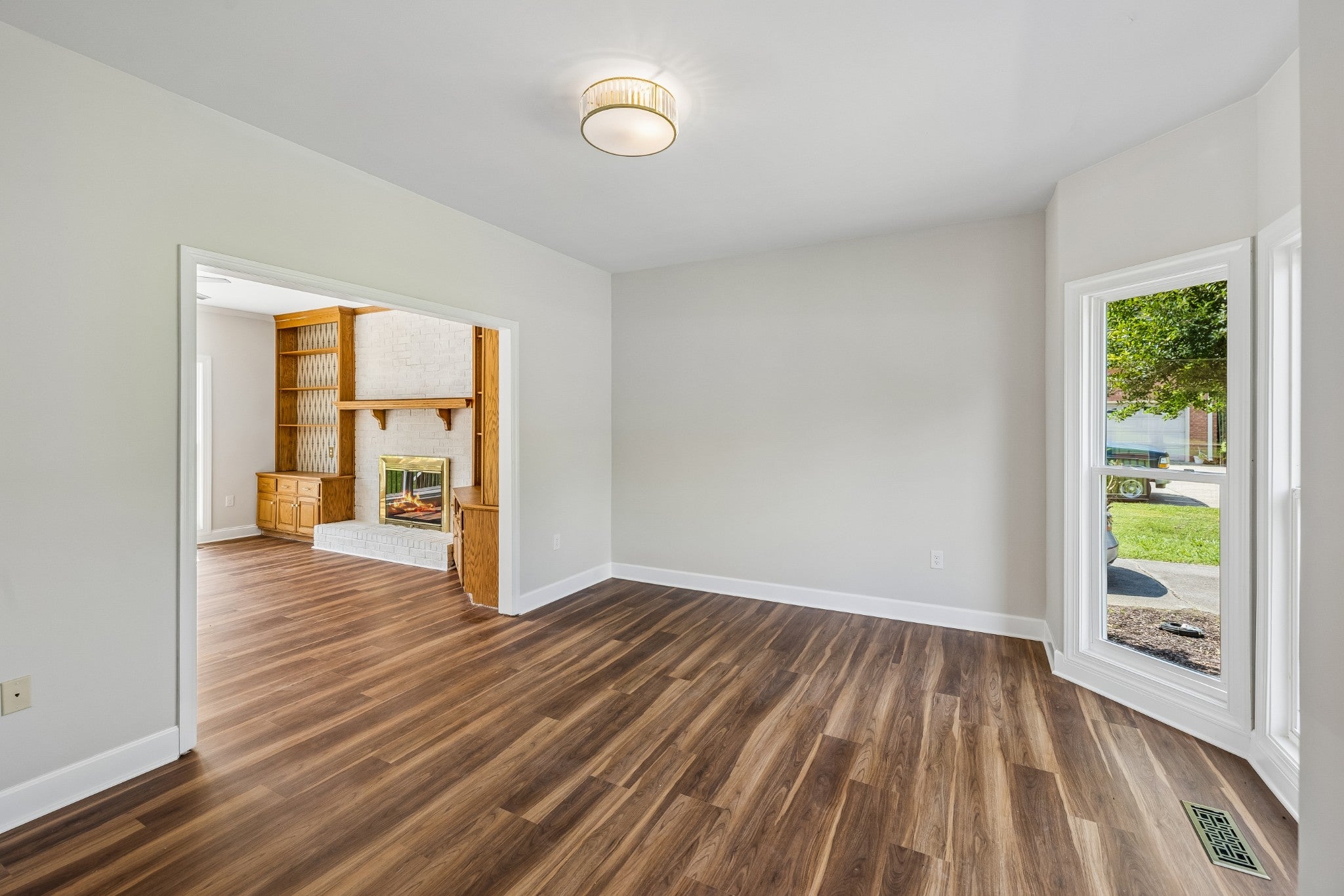 421 Blair Ln