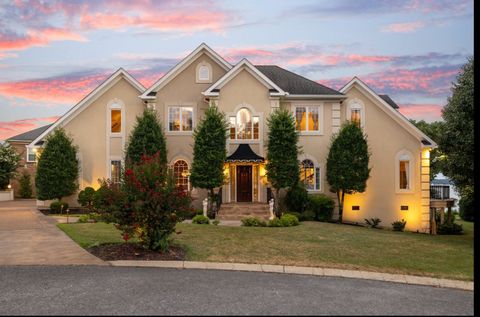 105 S Governors Cv Hendersonville TN 37075