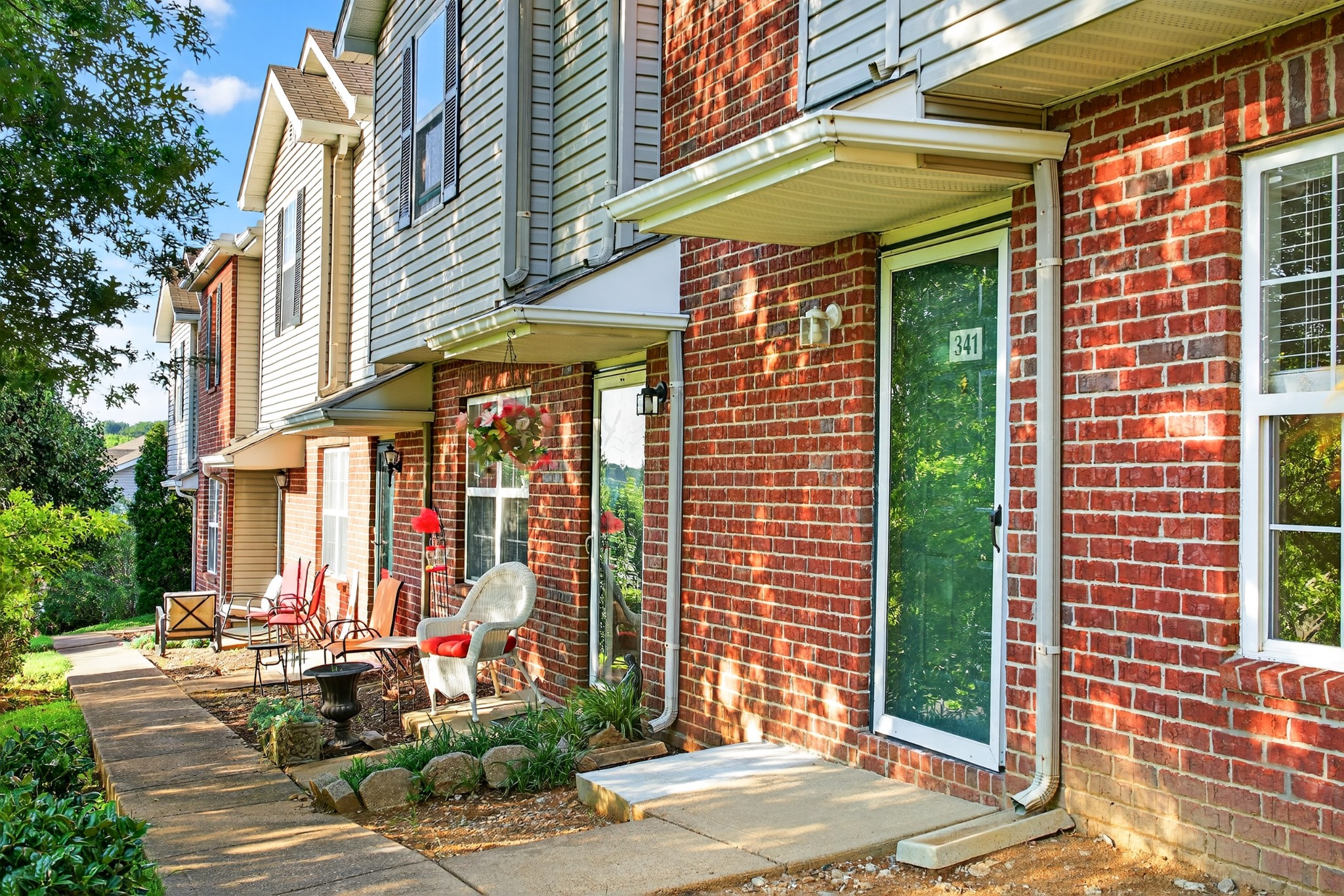 341 Bonita Pkwy