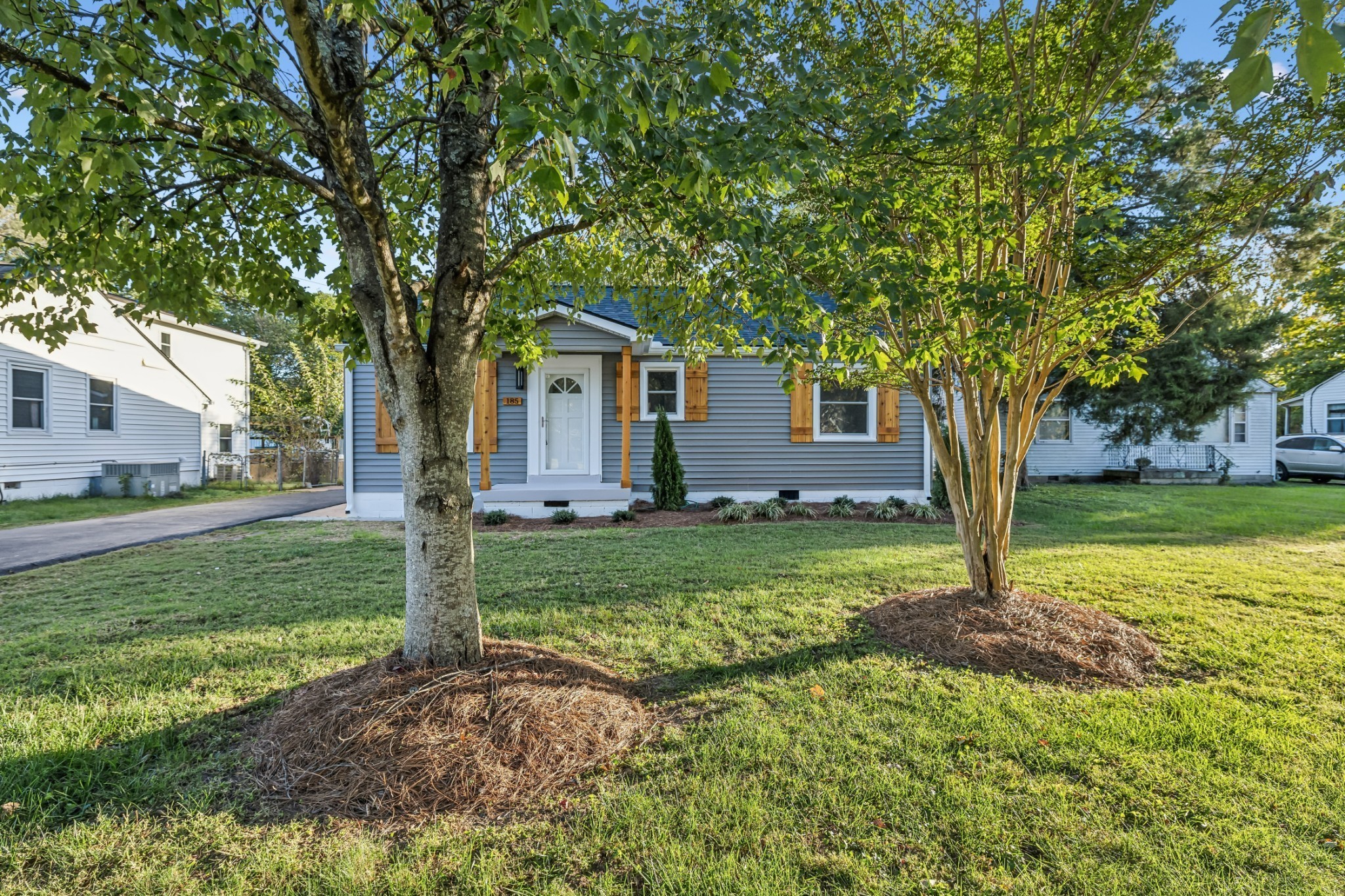 185 Woodson Ln