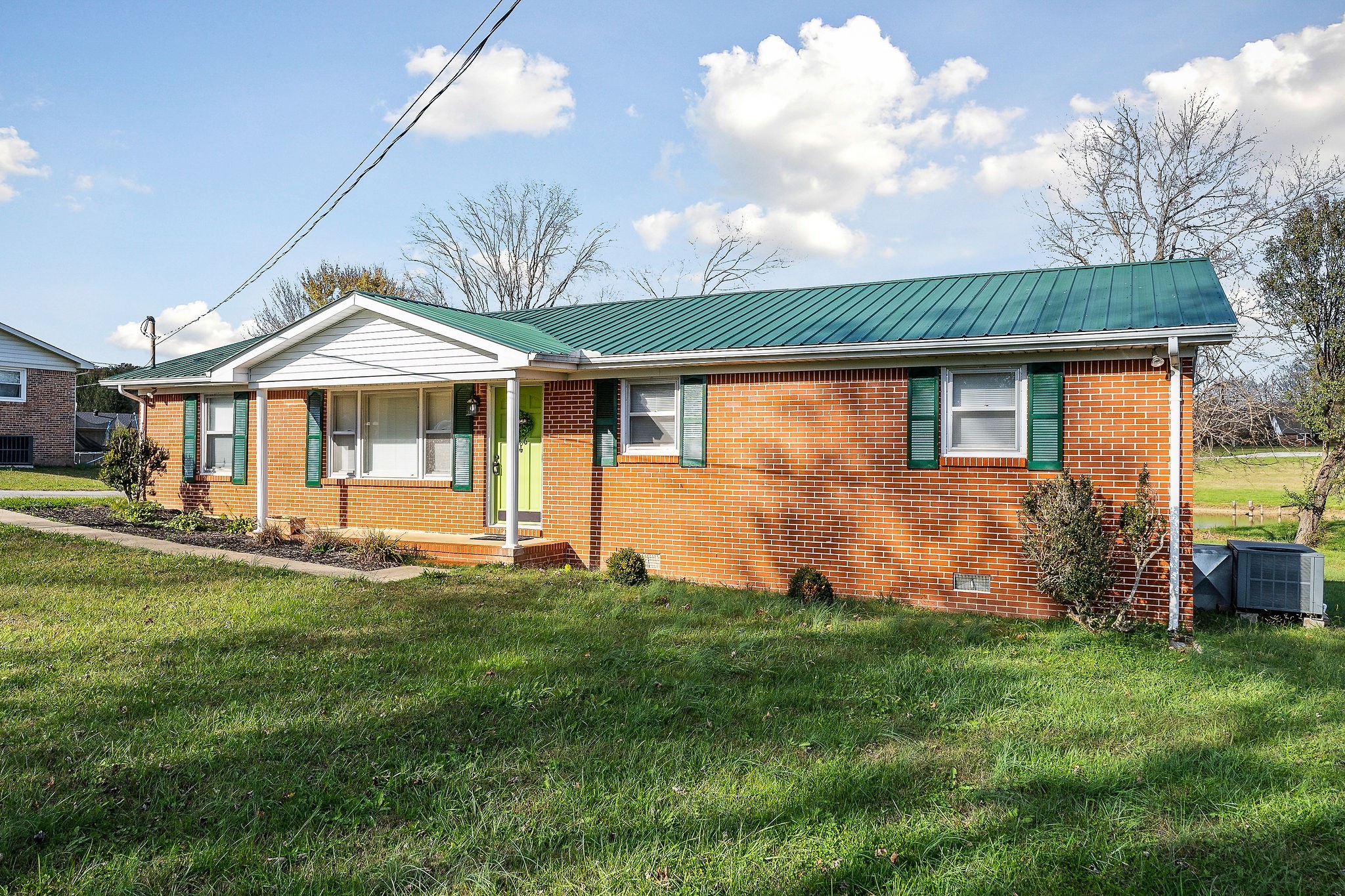 486 Circle Hill Dr