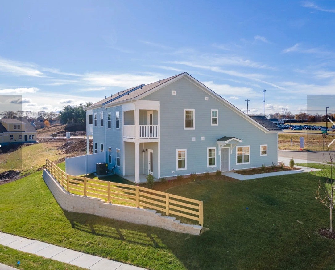 5101 Pace Park Cir