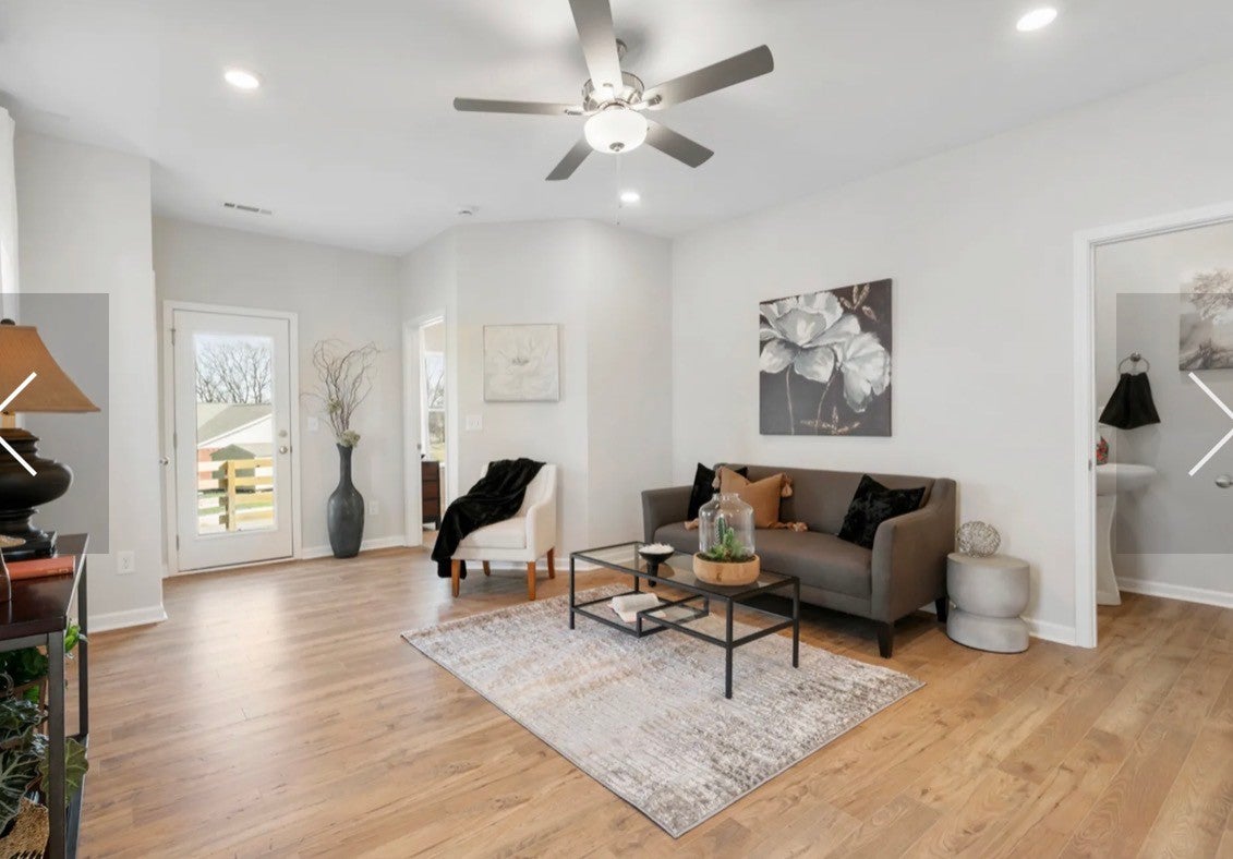 5101 Pace Park Cir
