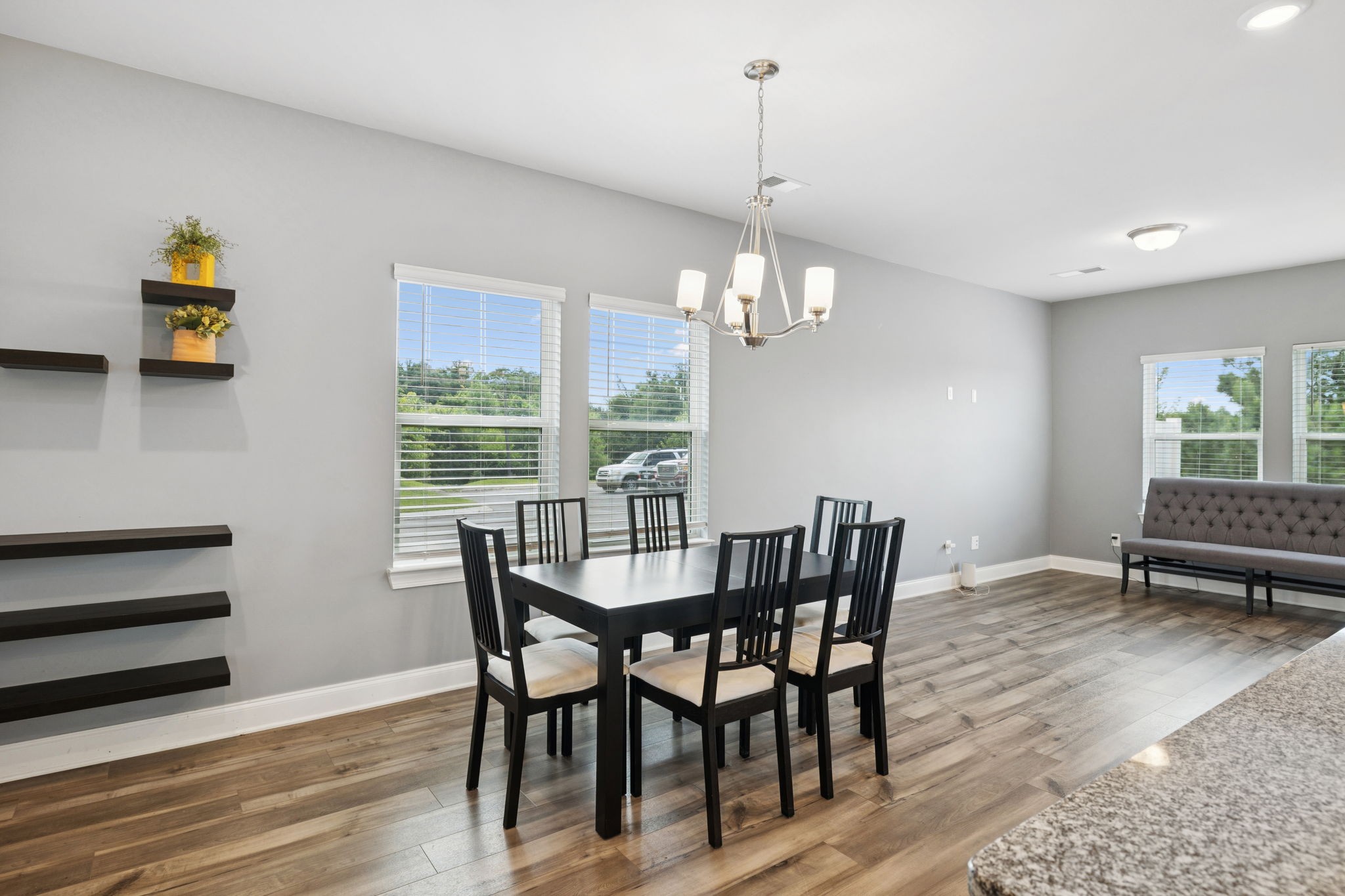 862 Longleaf Ln
