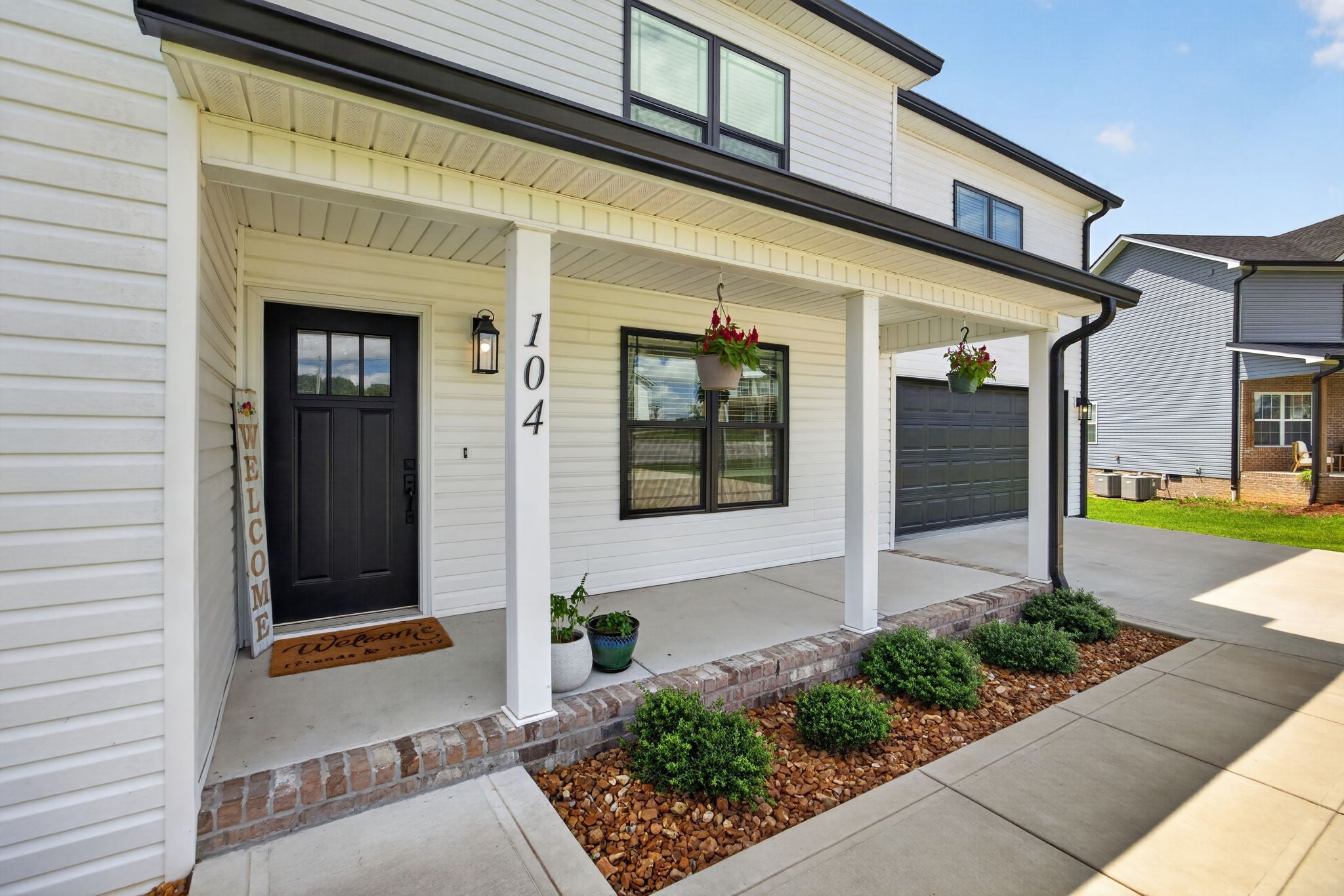 104 Echo Valley Dr