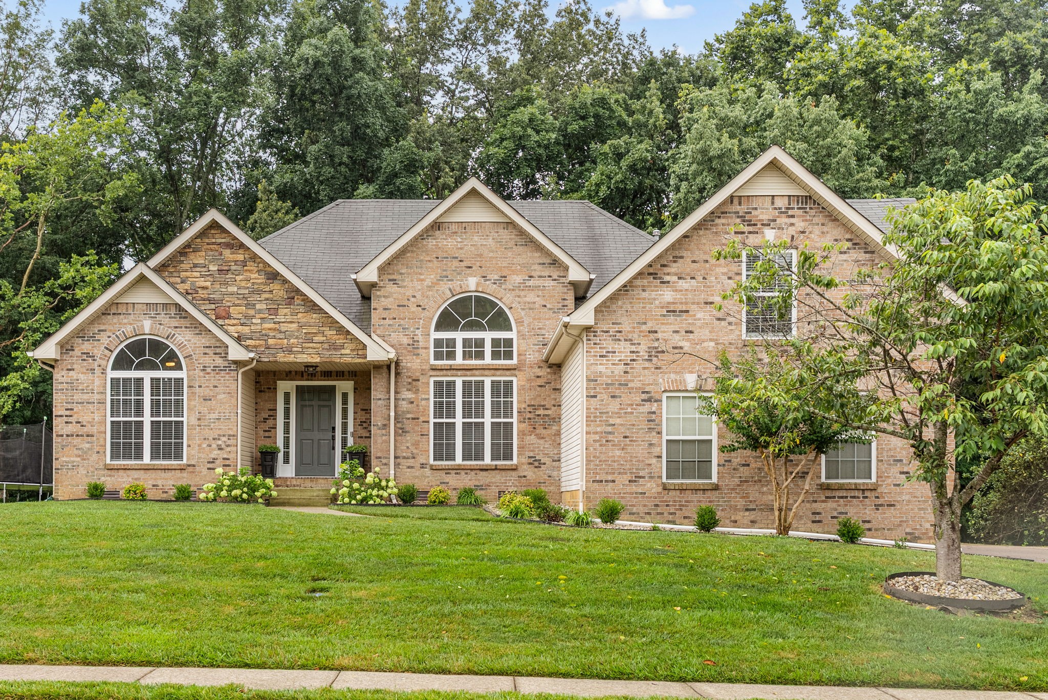 4392 Taylor Hall Ln