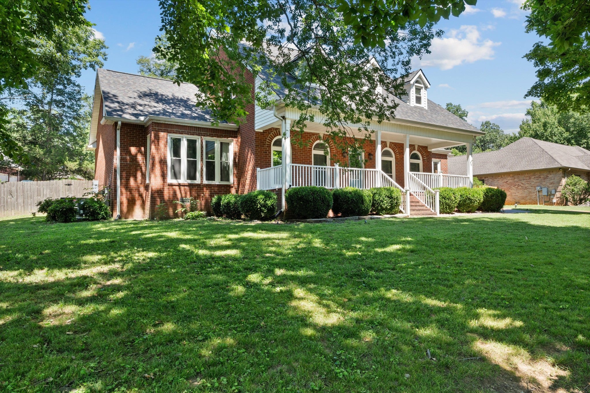 104 Oak Hill Dr