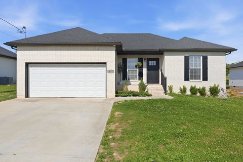 402 Rose Ln Shelbyville TN 37160