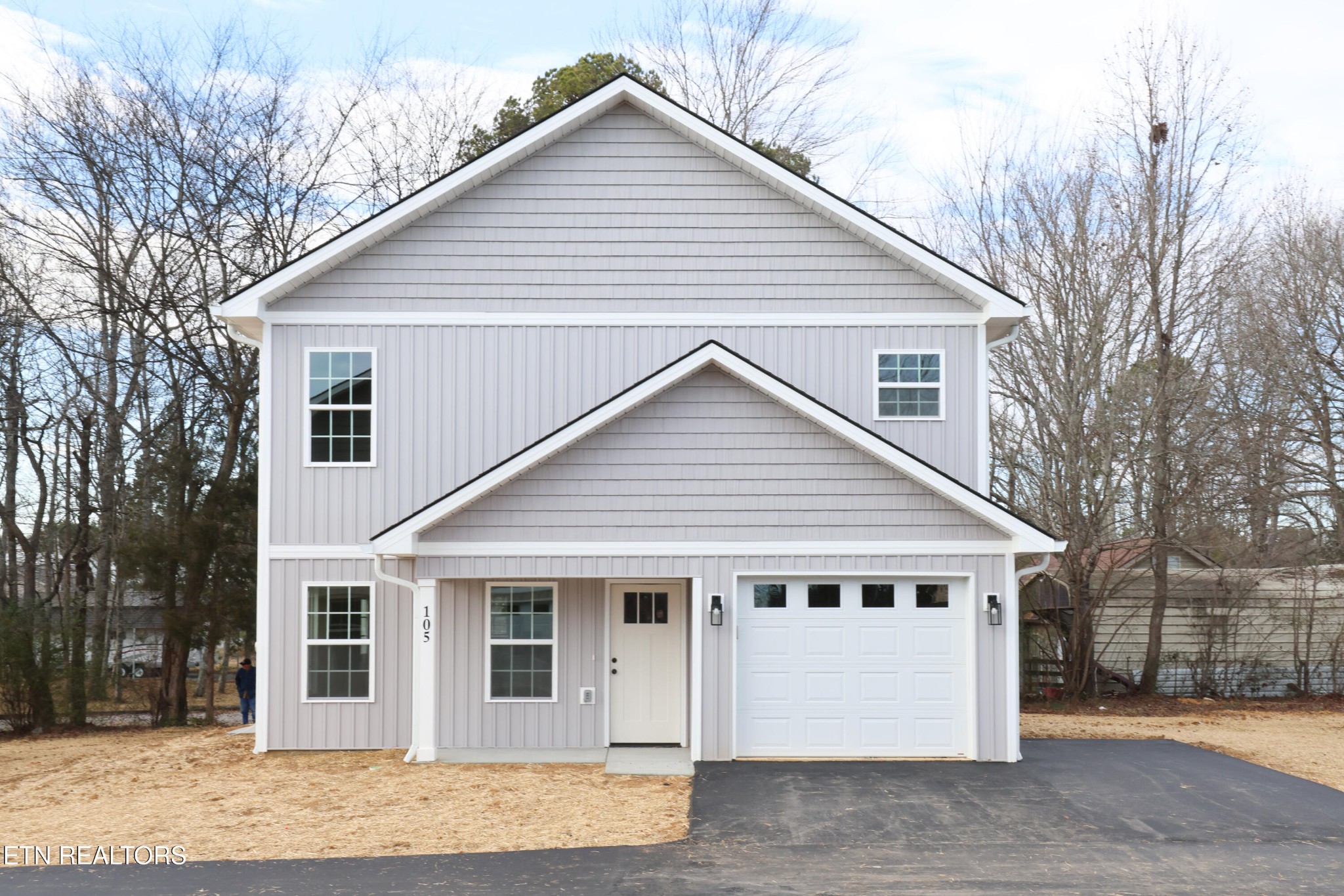 102105 Ken Lewis Way