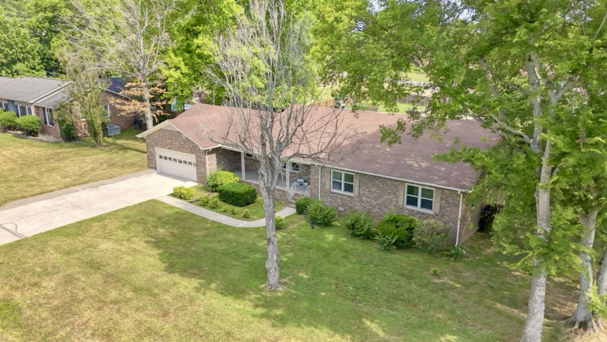 208 Jeffrey Dr