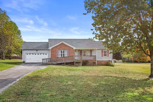 2020 SUMMER LN, CULLEOKA, TN 38451 - Image dca3faae2f10e38bed96dfffcbc88449/2647896444