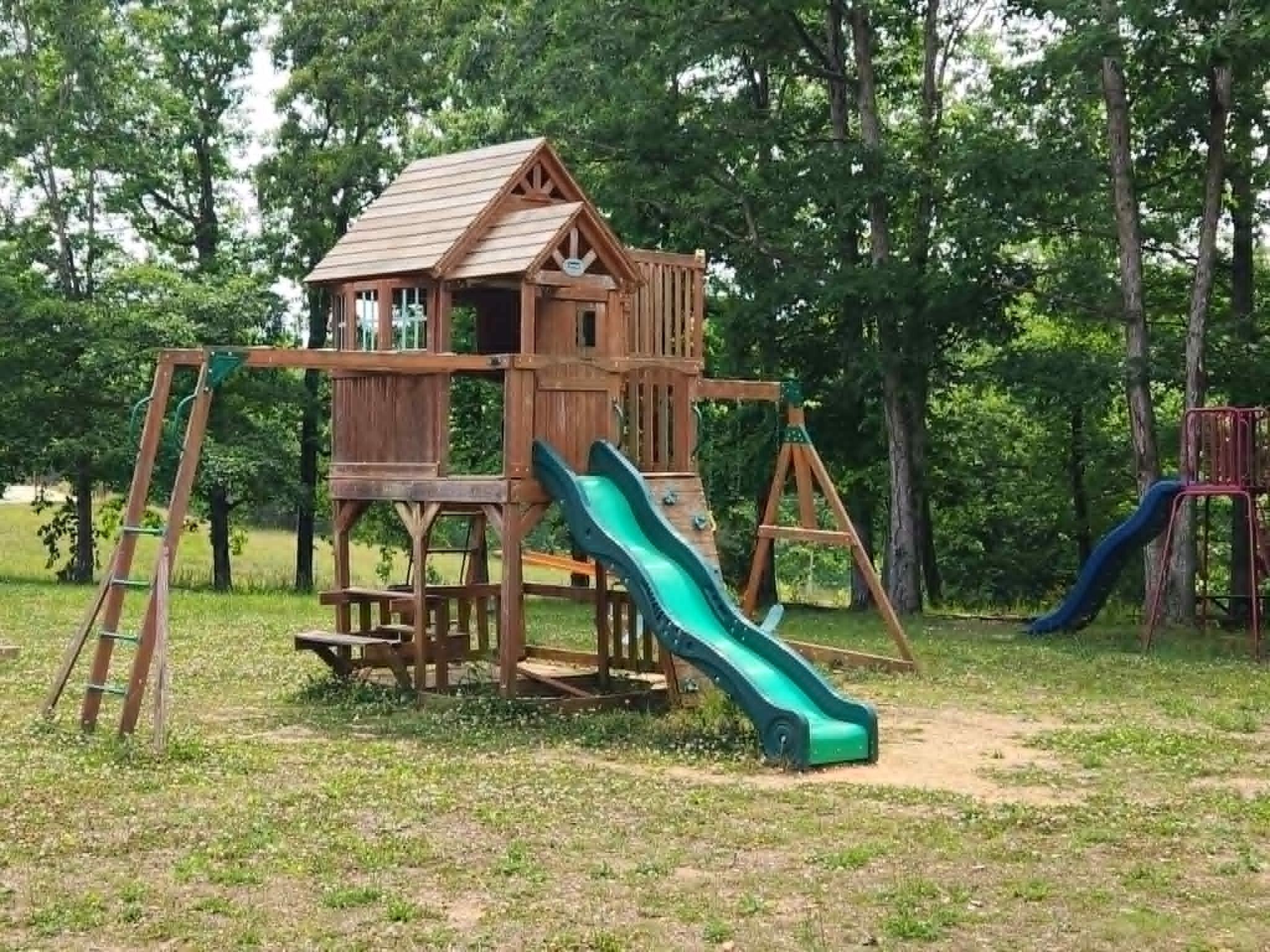 5 Hidden Valley Dr