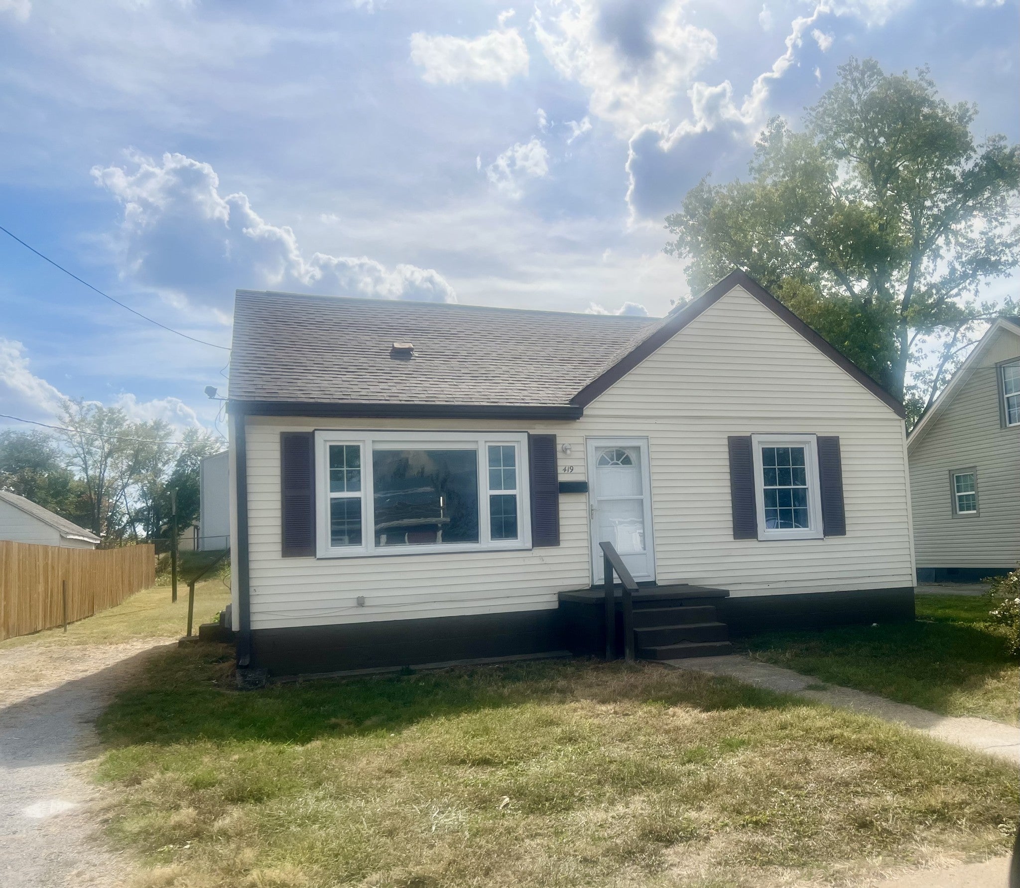 419 East 23rd E