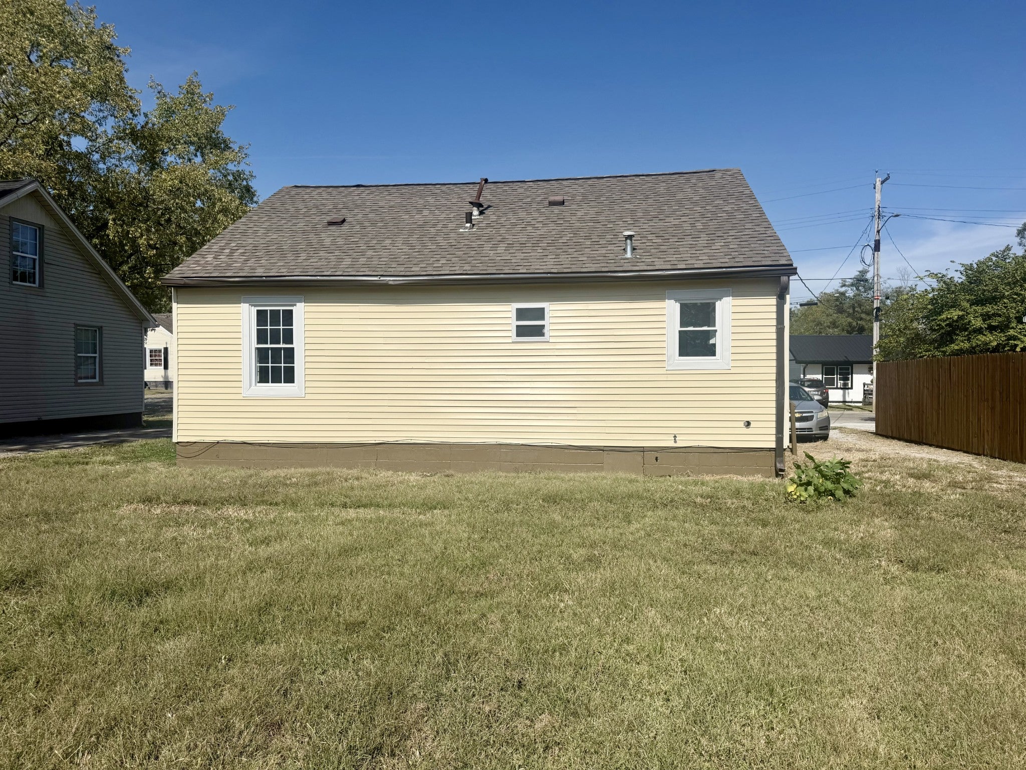 419 East 23rd E