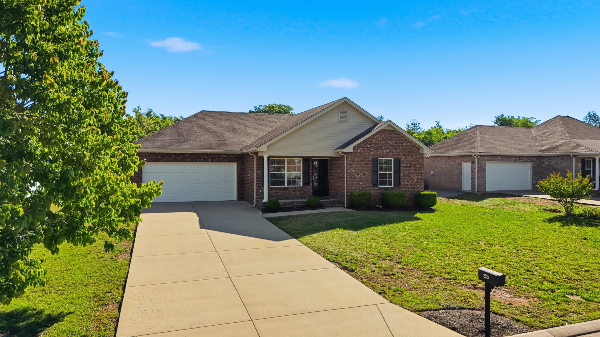 2320 Auldridge Dr