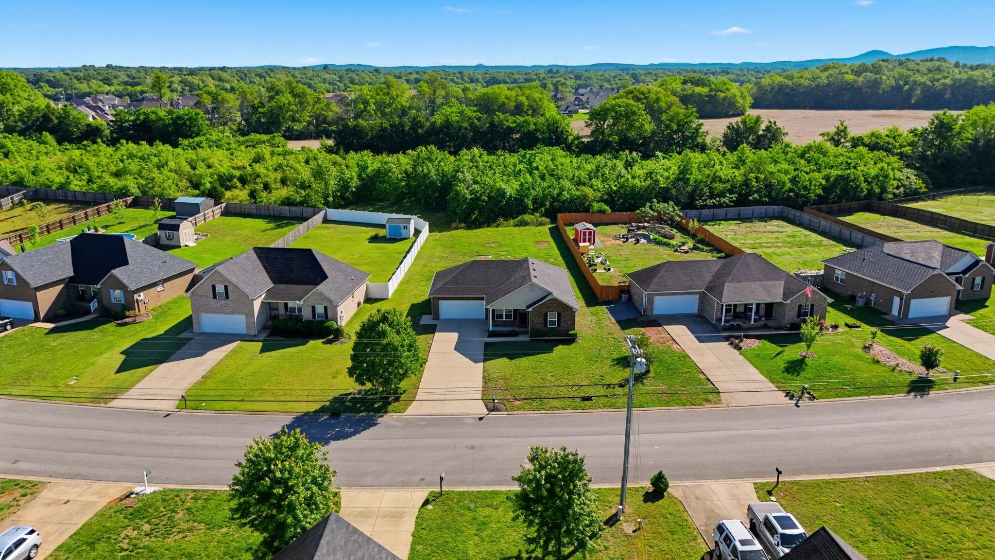 2320 Auldridge Dr