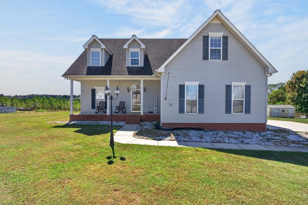 39 MAPLE RIDGE CT, MCMINNVILLE, TN 37110 - Image dcc60c2d56dc9a54e9b70d73041bc5fb/1084908200