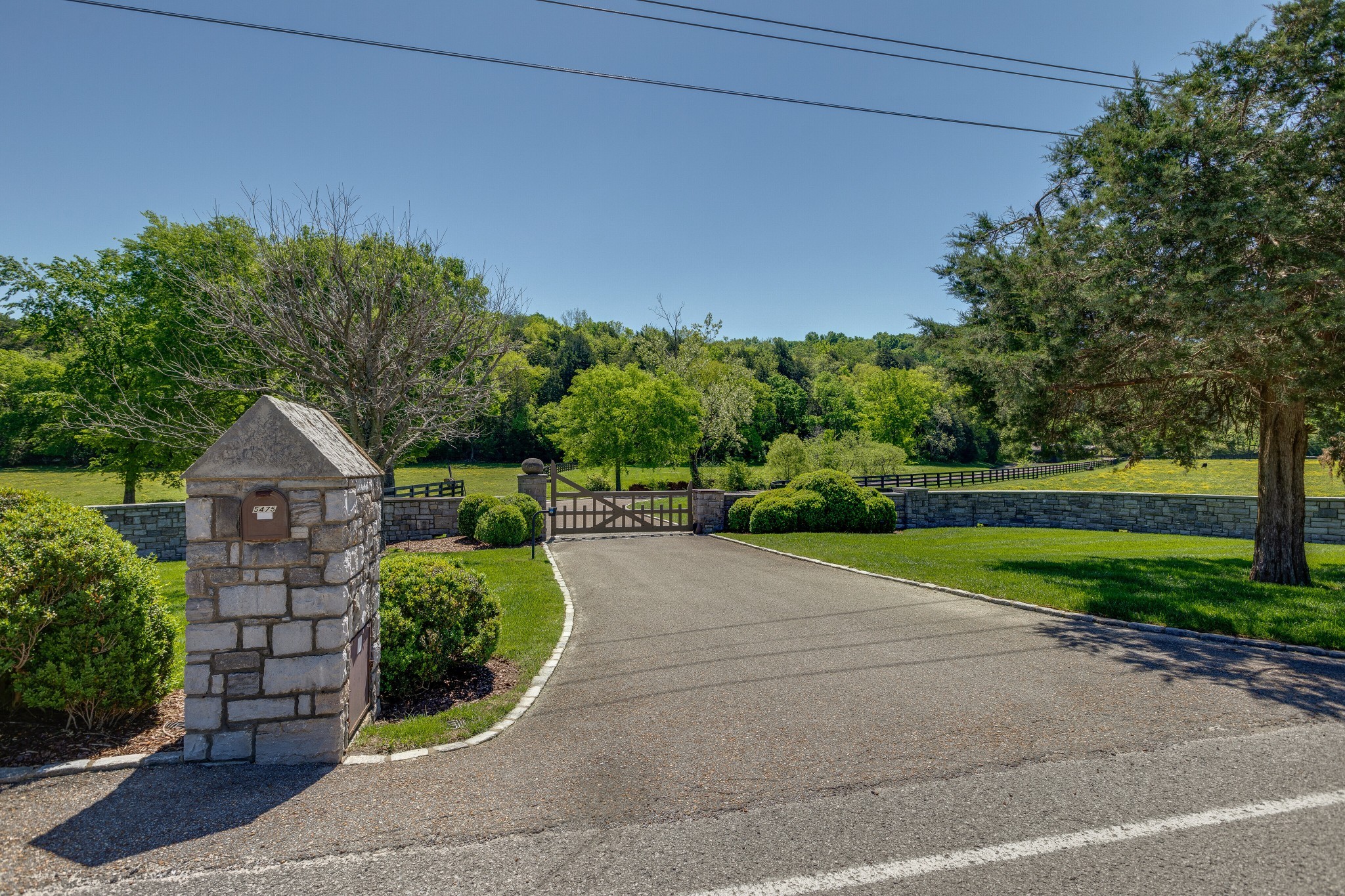 5476 Leipers Creek Rd