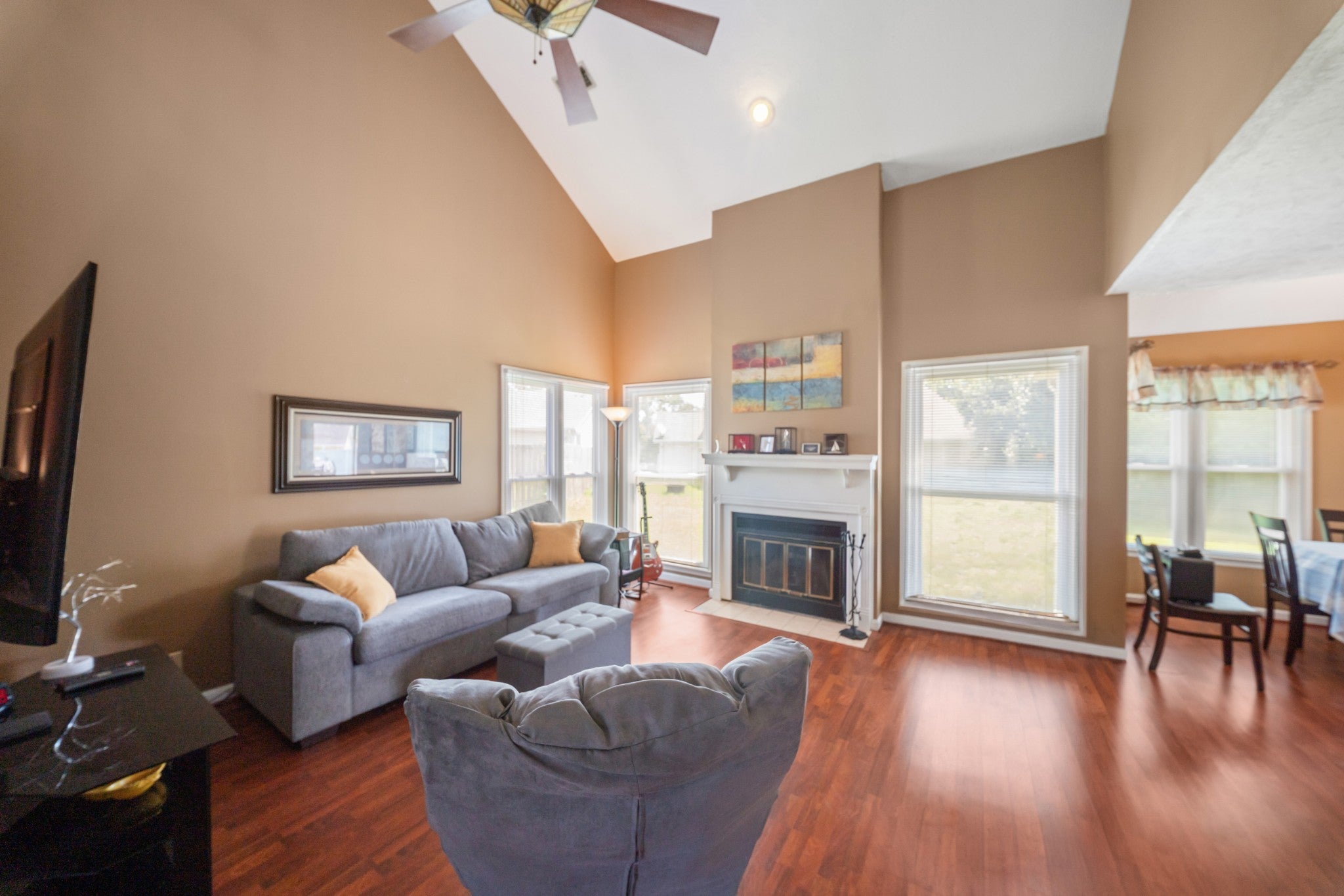 107 Agee Ct