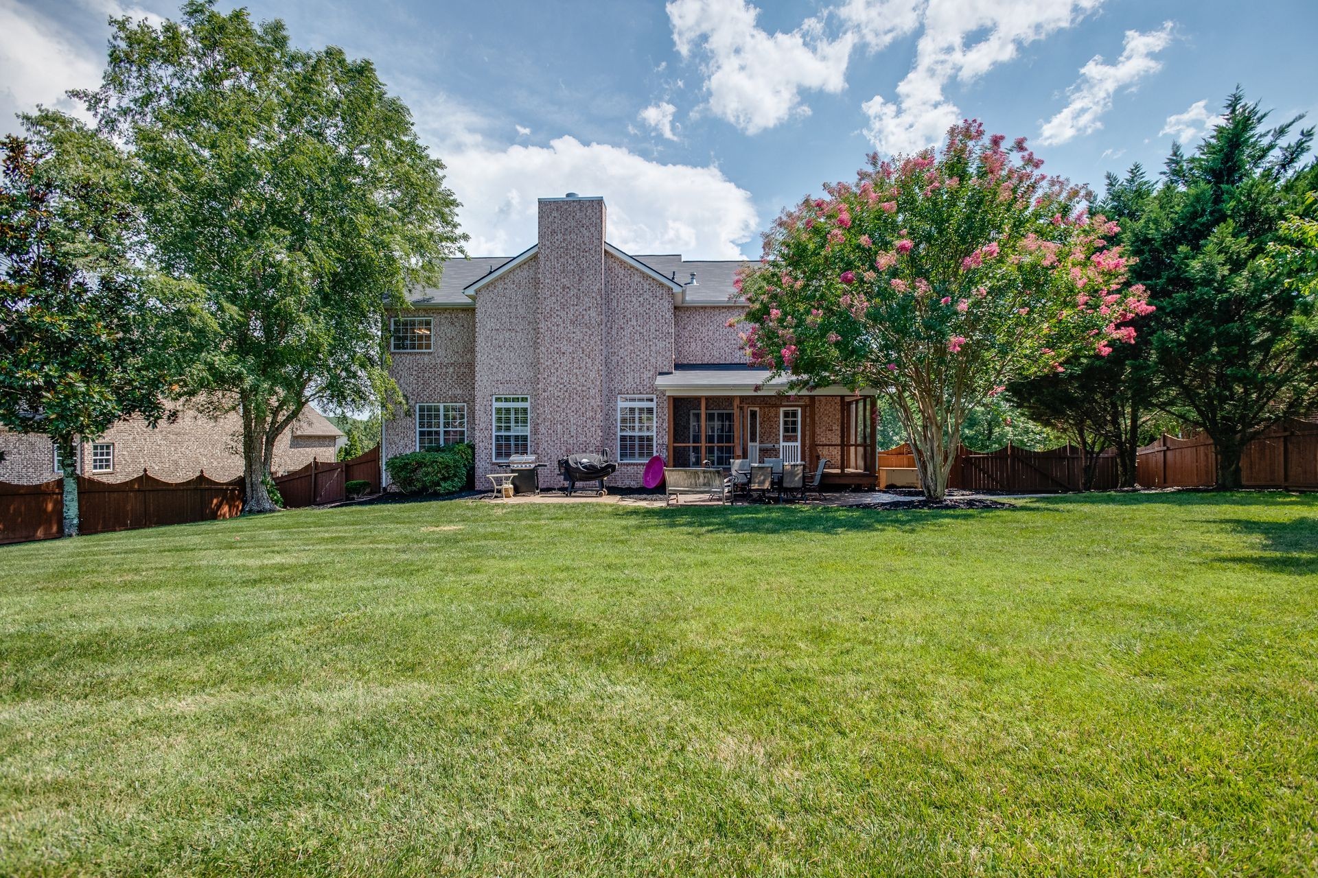 9652 Boswell Ct