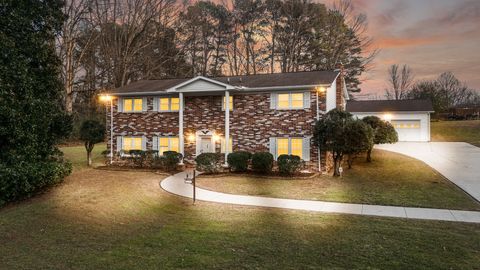 15 Hilldale Church Rd Fayetteville TN 37334