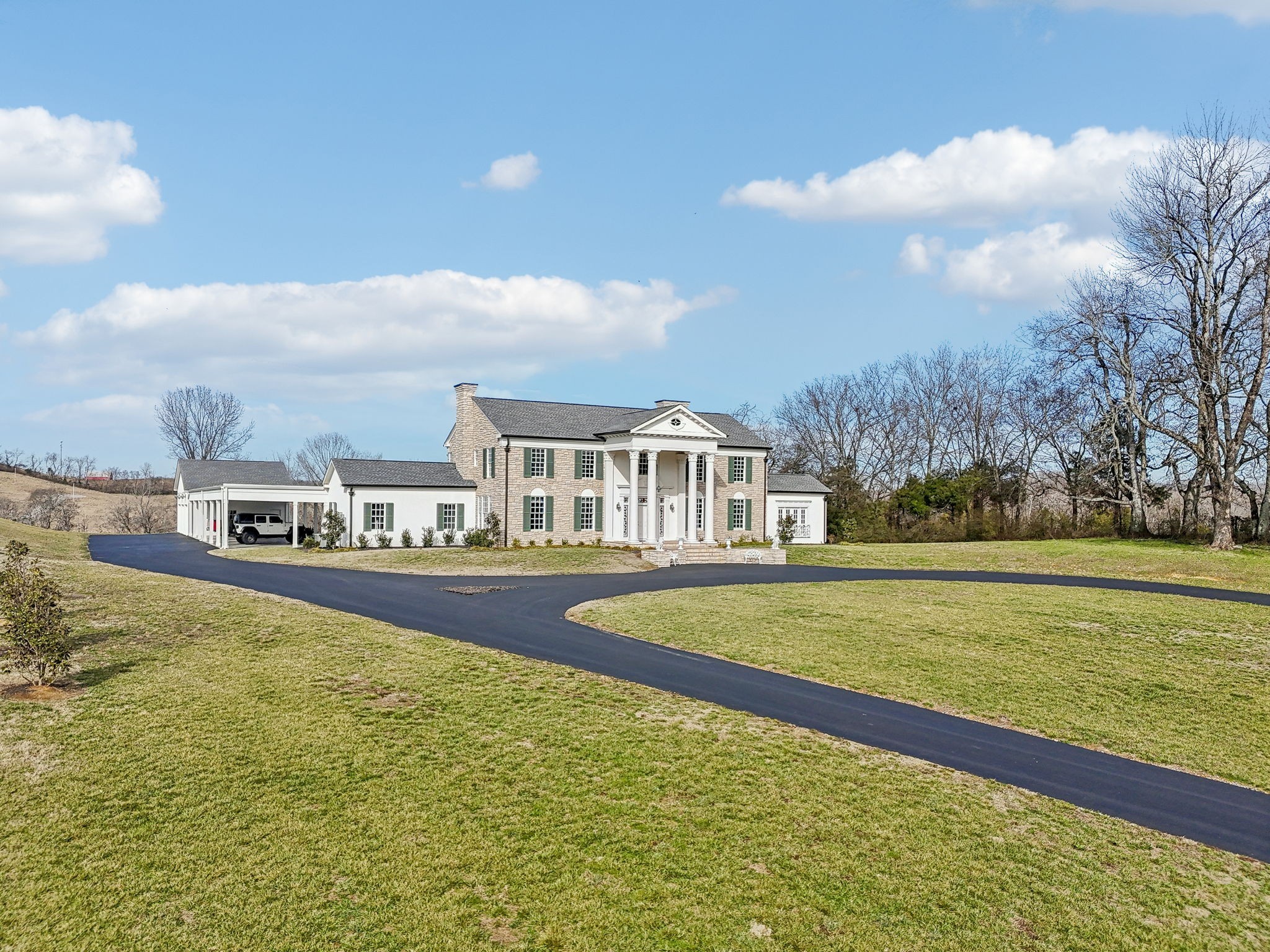 750 Walker Rd