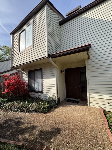 4864 Woodview Dr Old Hickory TN 37138