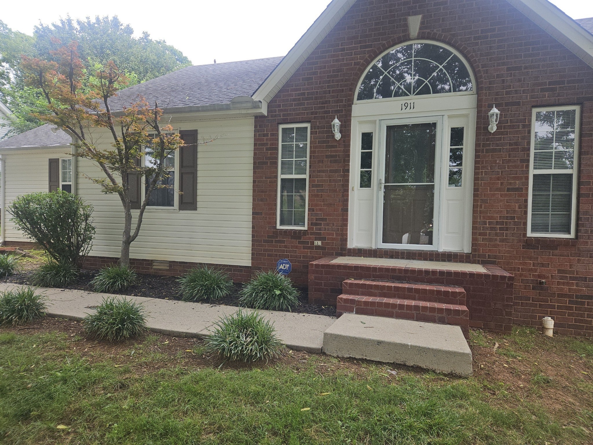 1911 Pecan Ridge Dr