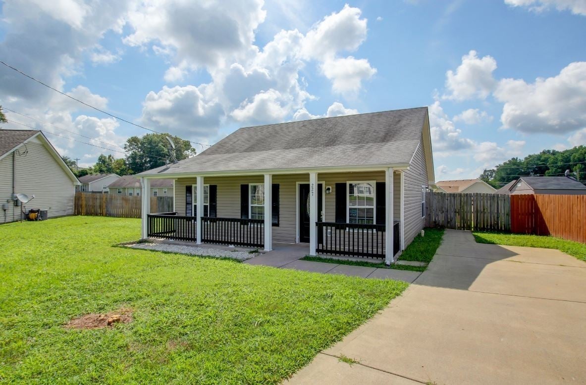 227 Faulkner Ct