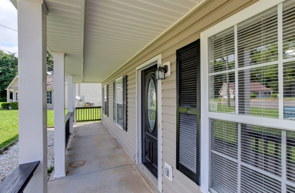 227 Faulkner Ct
