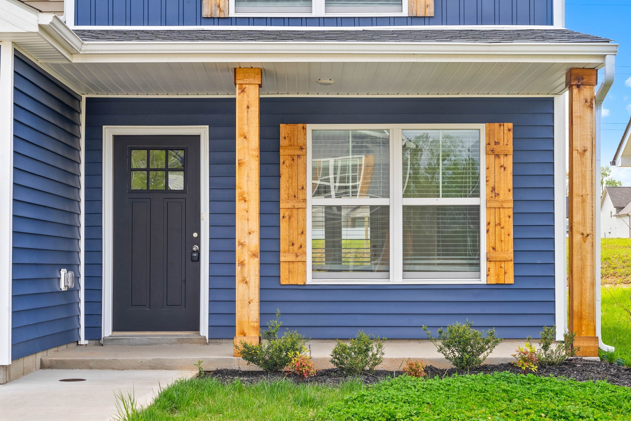 Clarksville, Tennessee 37043, United States, 3 Bedrooms Bedrooms, ,3 BathroomsBathrooms,Residential,Active,113314