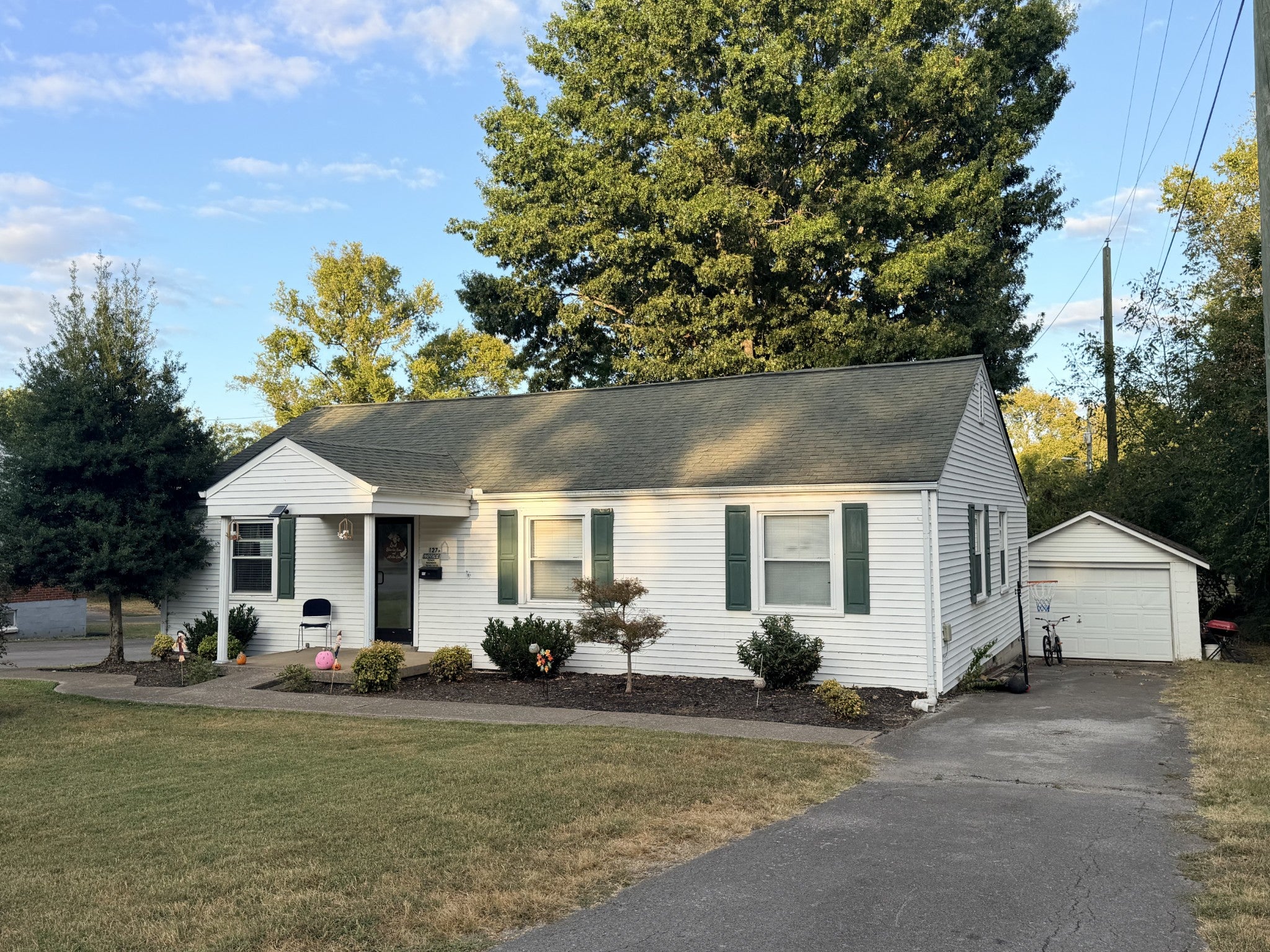 127 Powell Dr